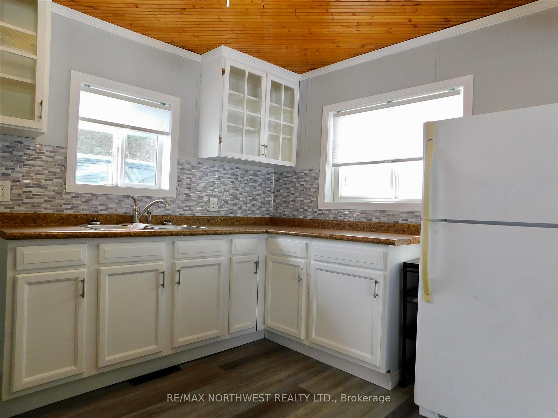 Photo 11 of 222 Florence Street, Dryden, Hillcrest — HOMEH