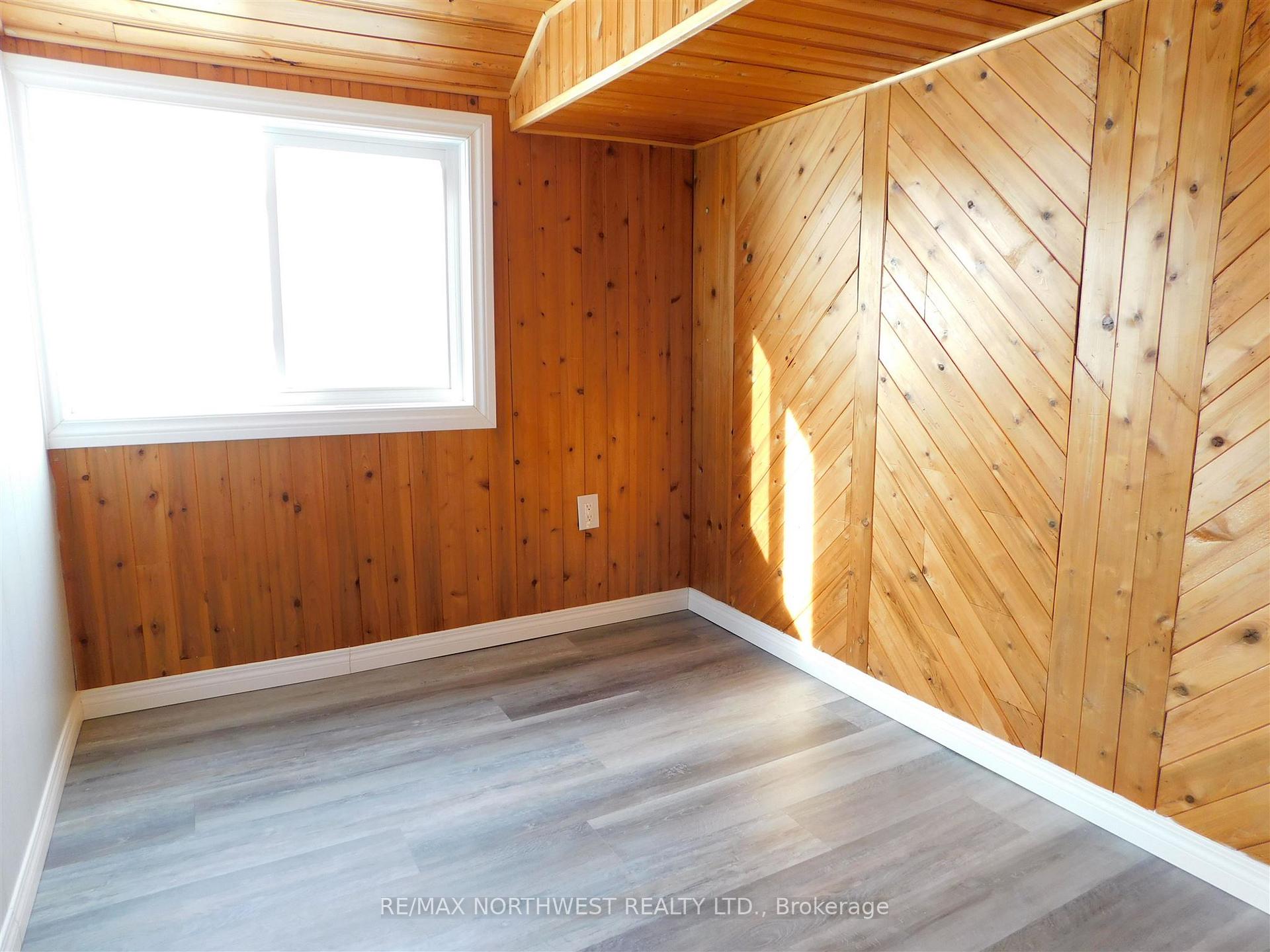 Photo 16 of 222 Florence Street, Dryden, Hillcrest — HOMEH