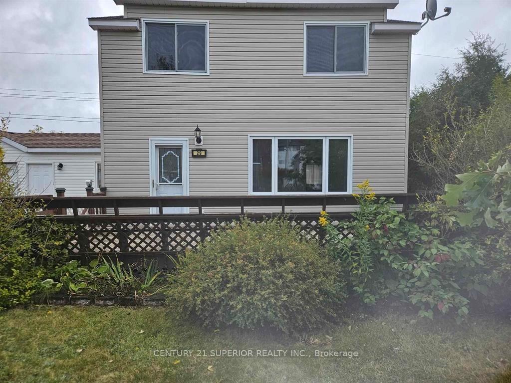 Photo 3 of 29 Ross Avenue, Marathon — HOMEH