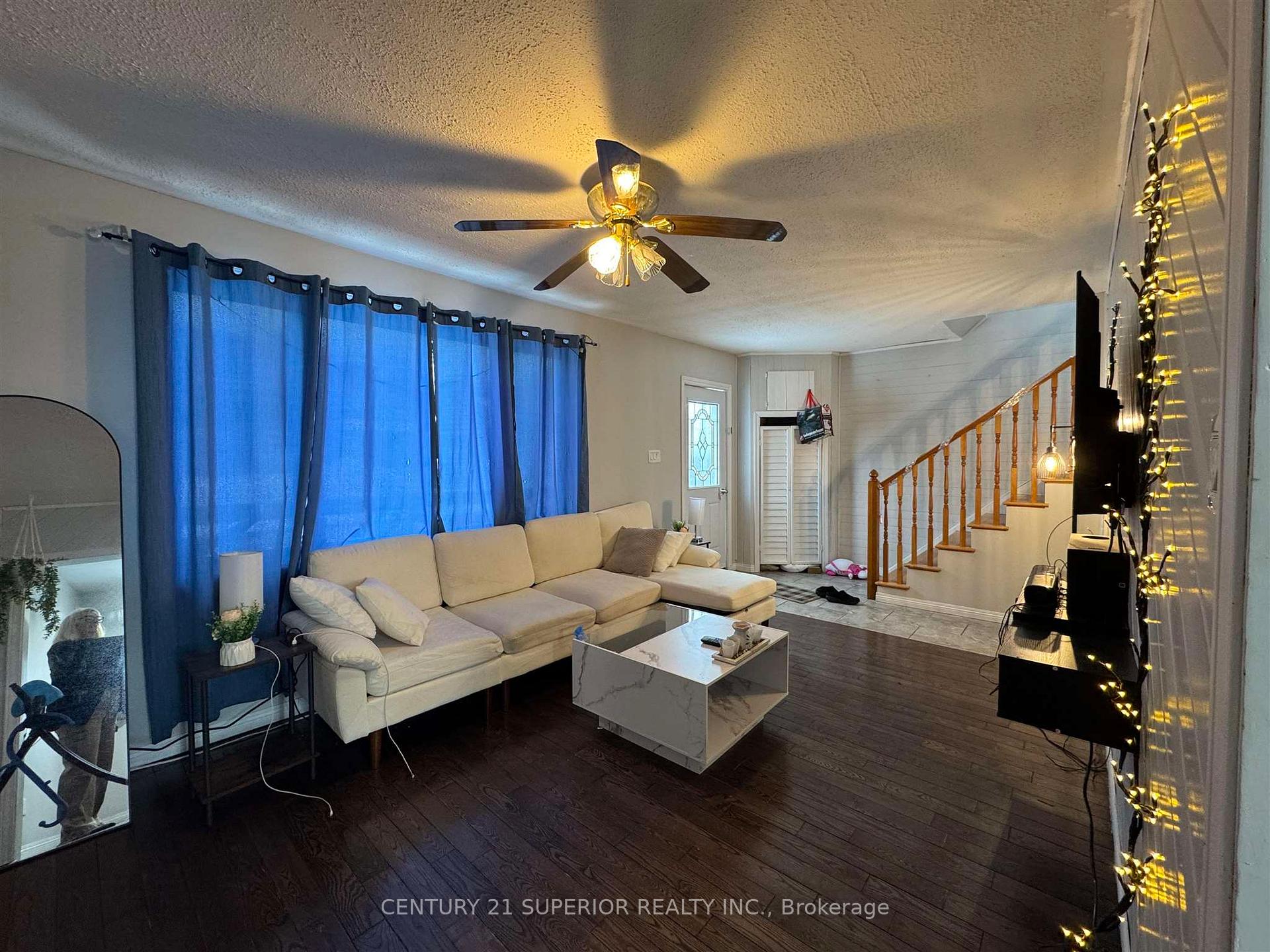 Photo 11 of 29 Ross Avenue, Marathon — HOMEH