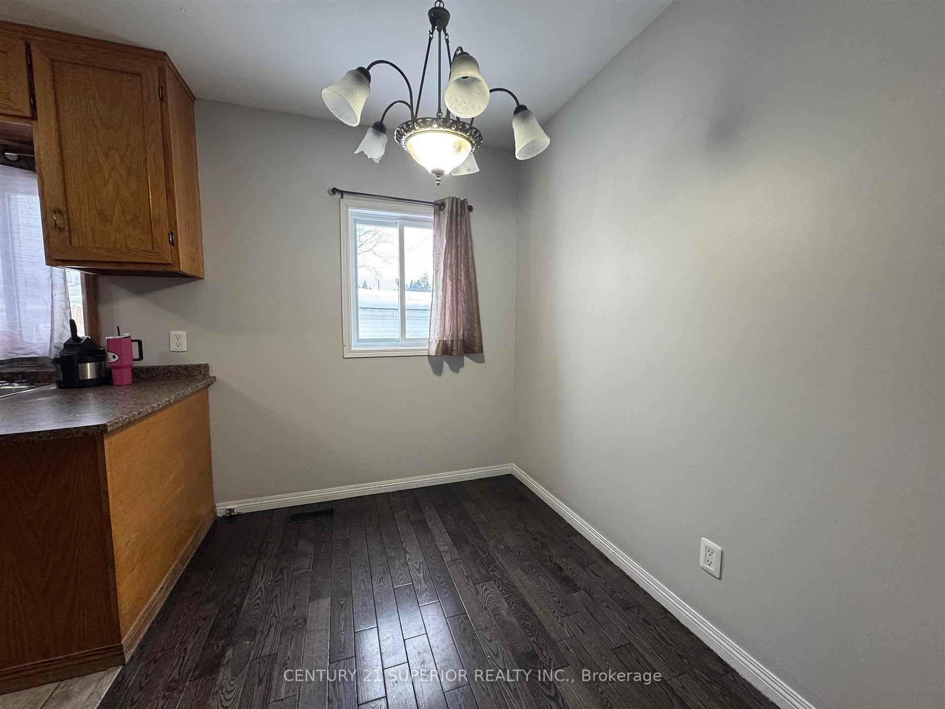 Photo 14 of 29 Ross Avenue, Marathon — HOMEH