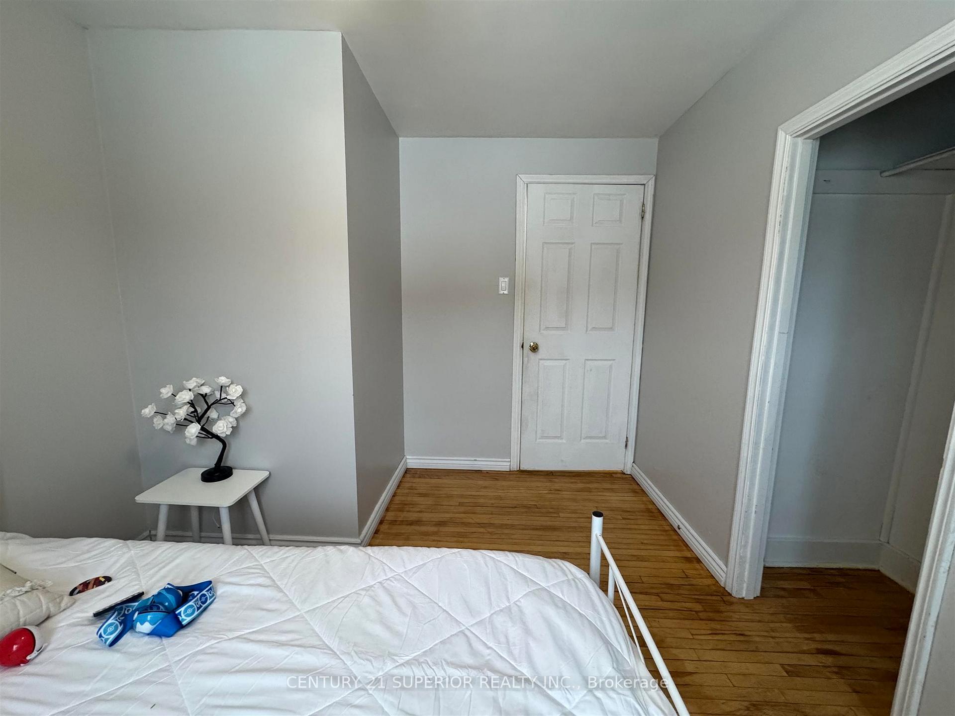 Photo 28 of 29 Ross Avenue, Marathon — HOMEH