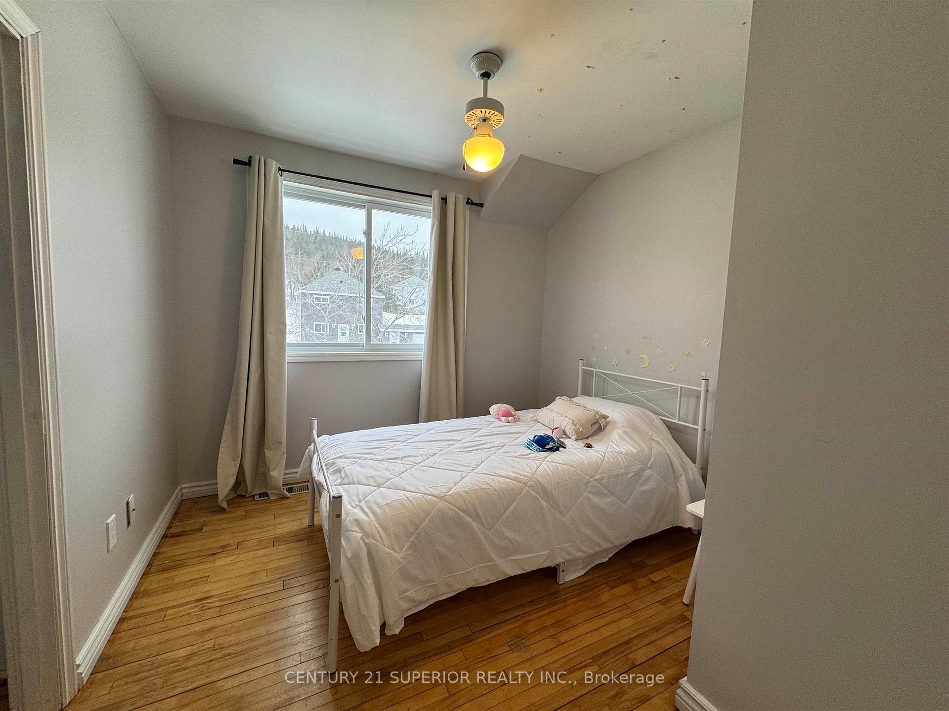 Photo 29 of 29 Ross Avenue, Marathon — HOMEH