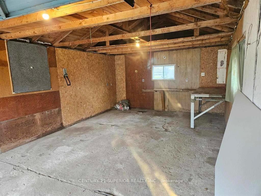 Photo 31 of 29 Ross Avenue, Marathon — HOMEH