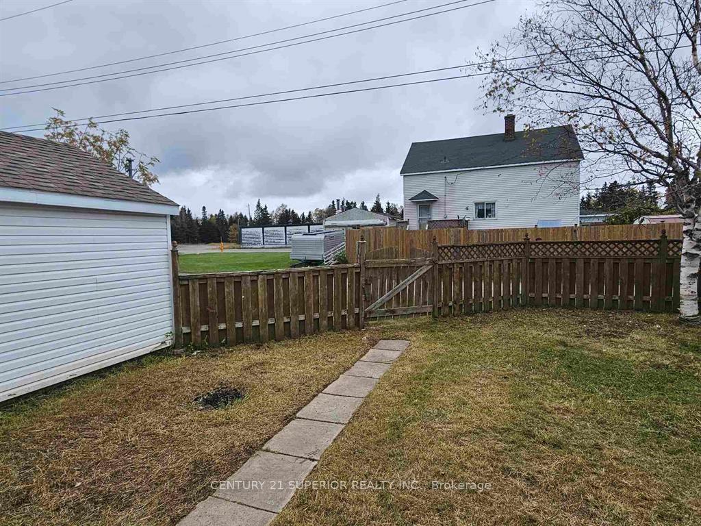 Photo 38 of 29 Ross Avenue, Marathon — HOMEH