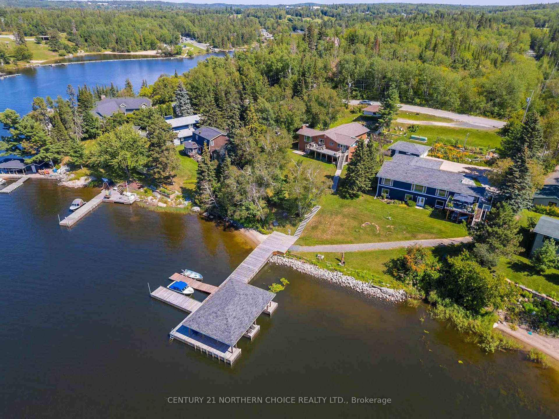 Photo 2 of 7 Glen Cameron Drive, Kenora, Lakeside — HOMEH