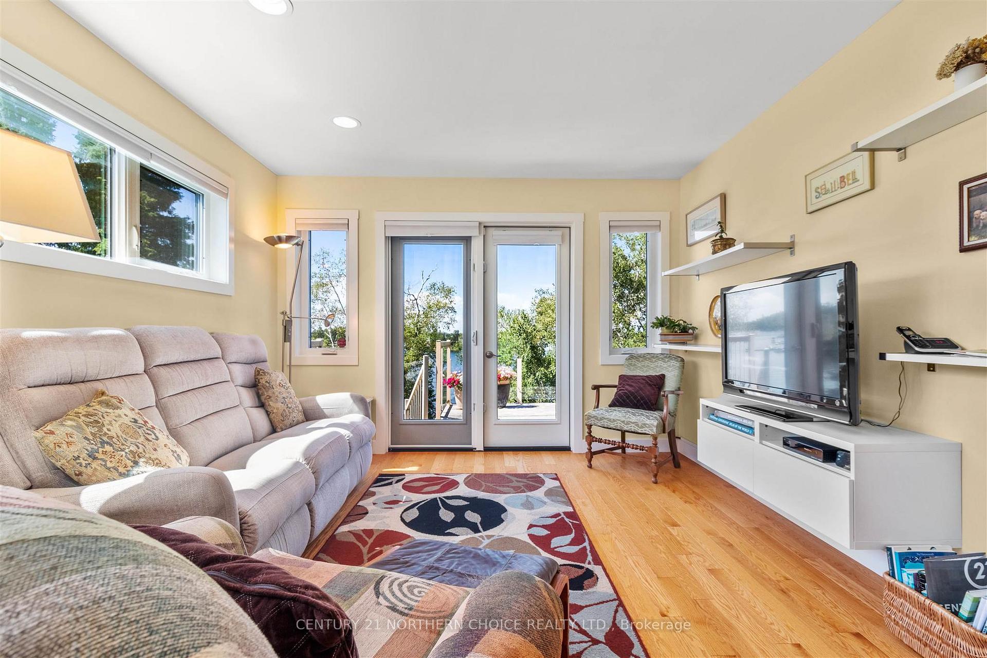 Photo 15 of 7 Glen Cameron Drive, Kenora, Lakeside — HOMEH