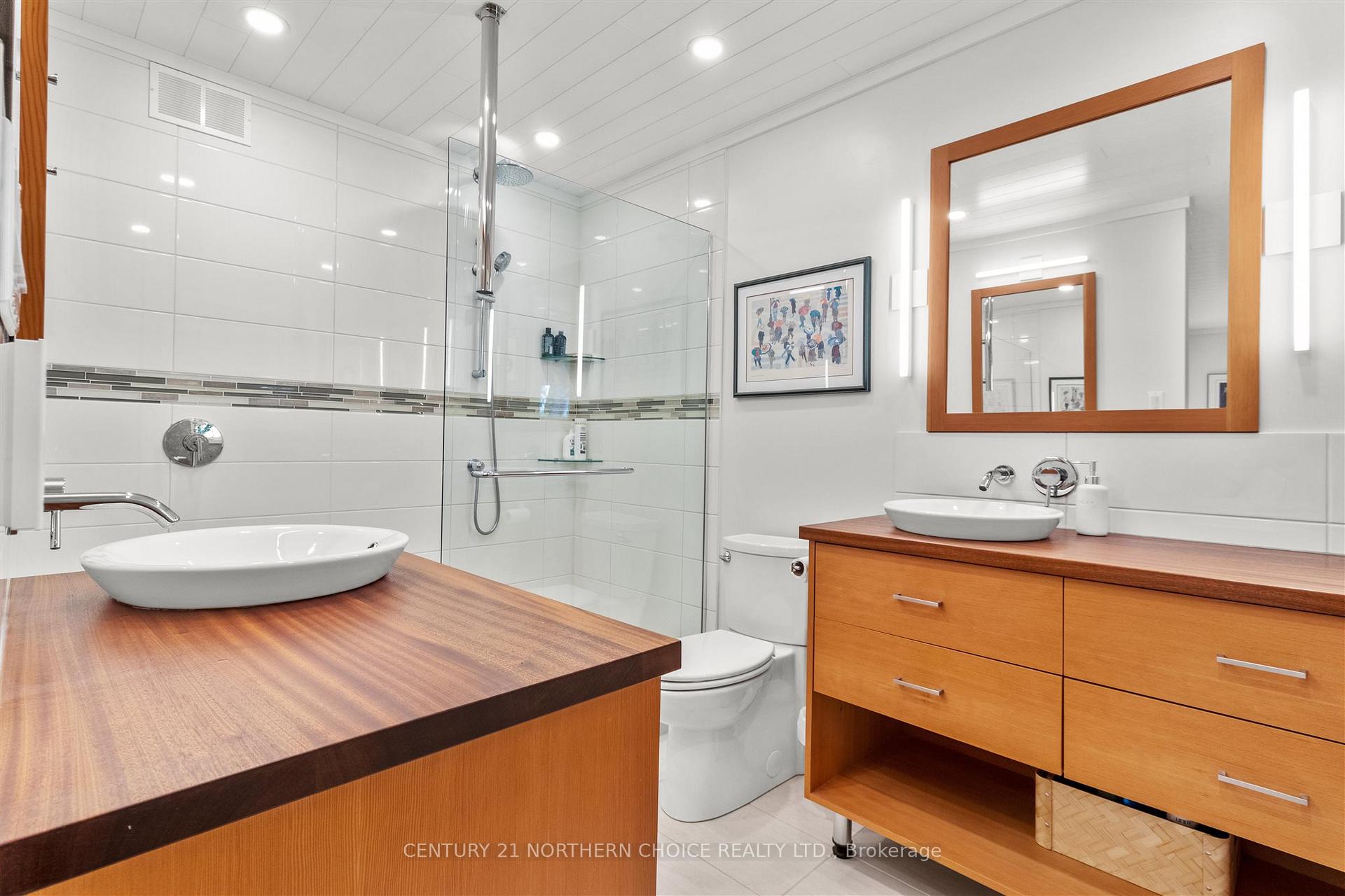 Photo 28 of 7 Glen Cameron Drive, Kenora, Lakeside — HOMEH