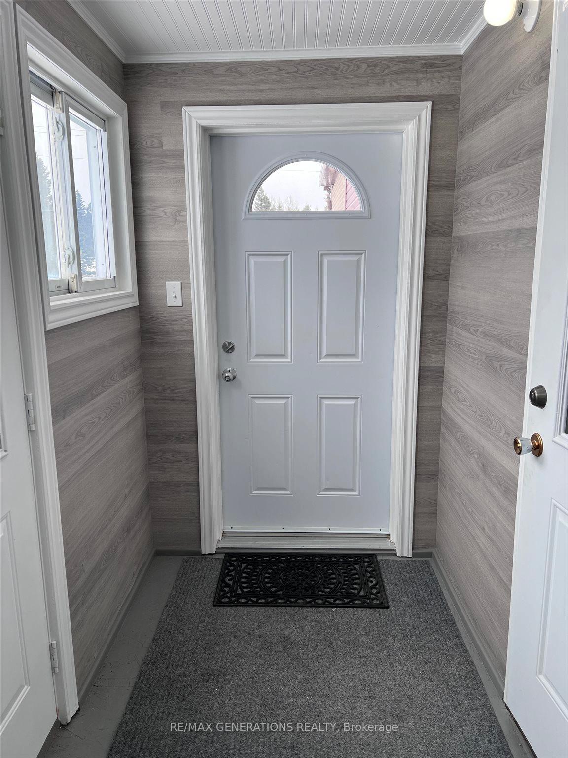 Photo 22 of 2 Stewart Street, Marathon — HOMEH