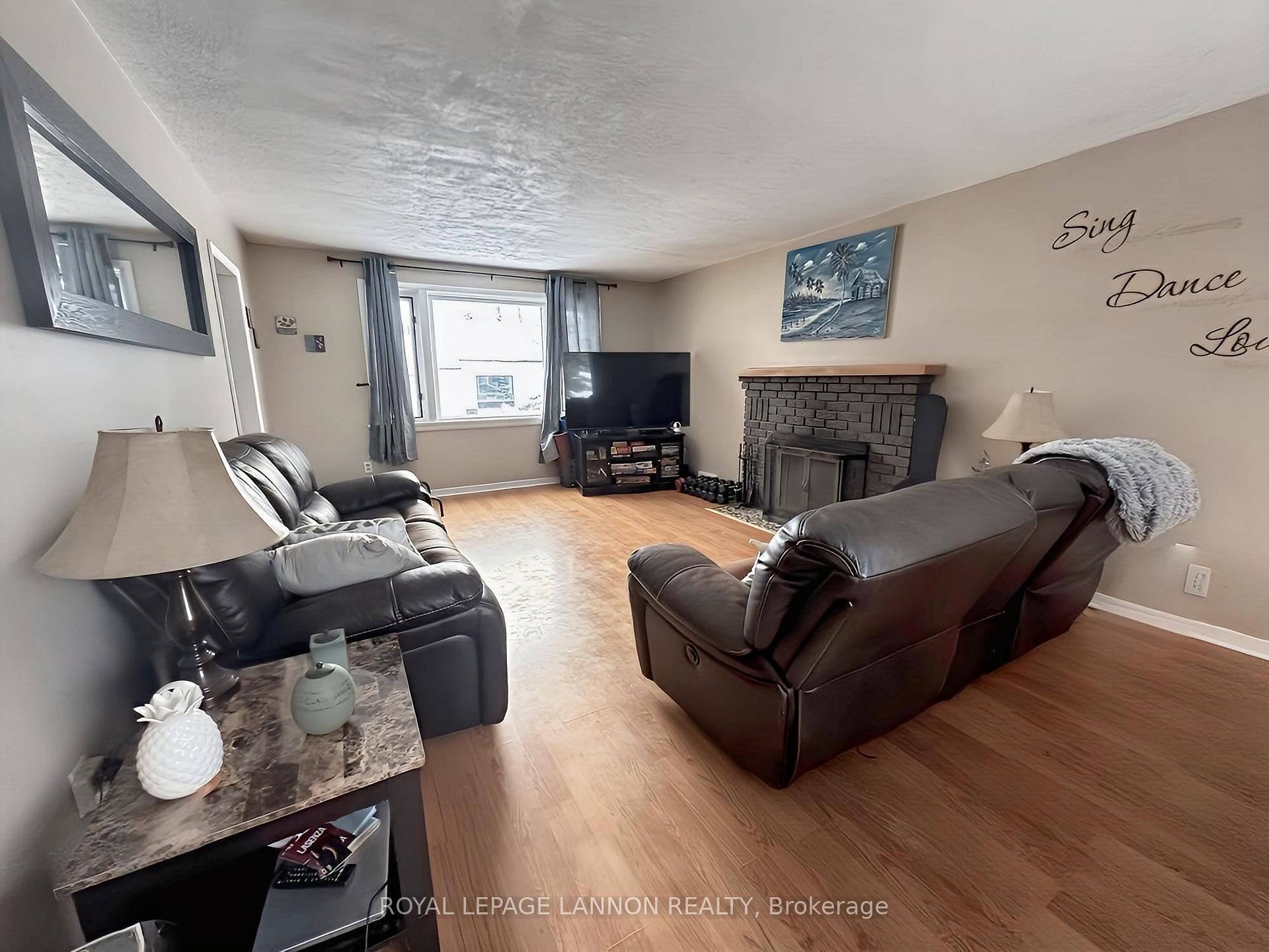 Photo 6 of 106 Poplar Street, Greenstone — HOMEH