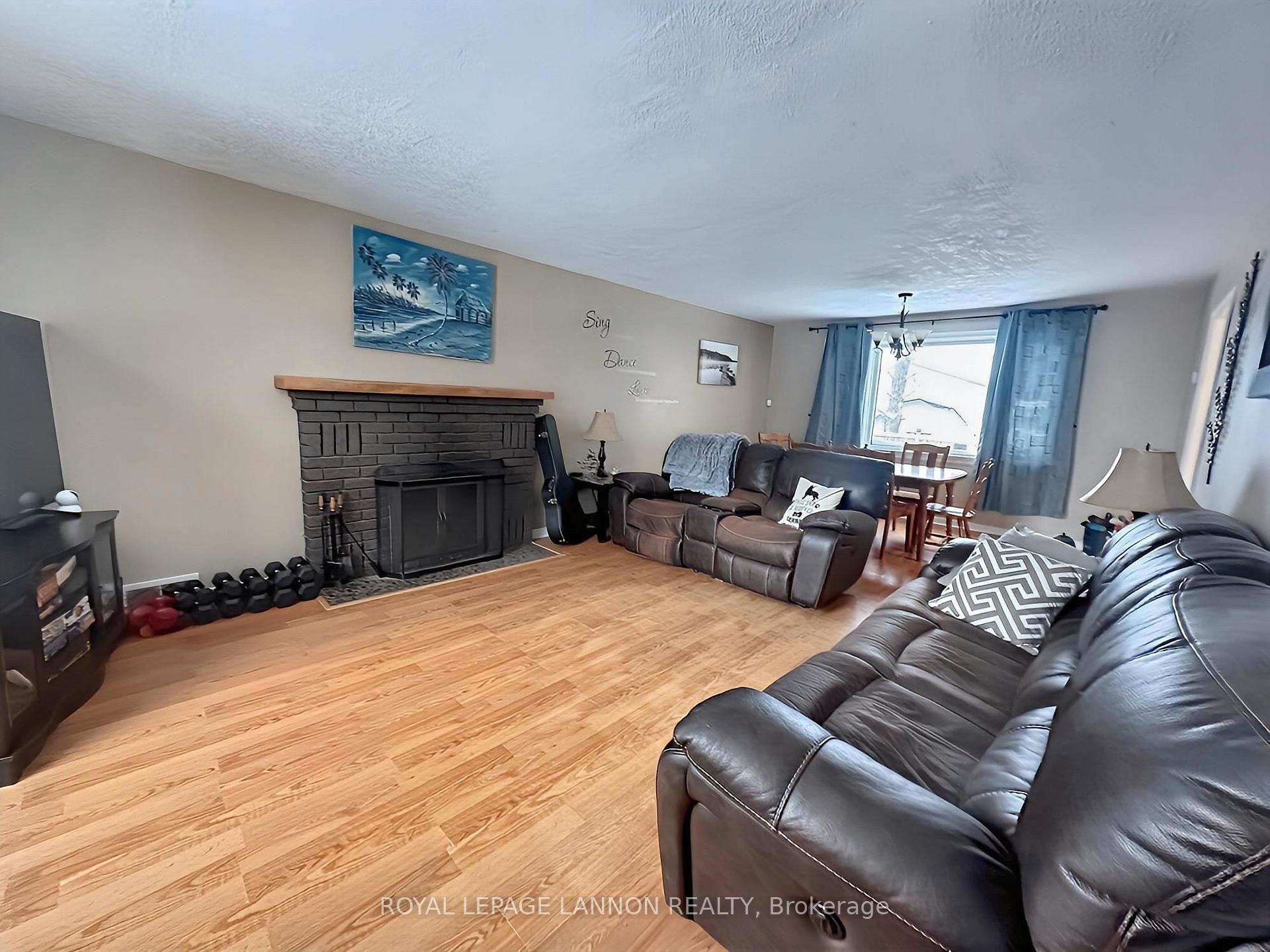 Photo 7 of 106 Poplar Street, Greenstone — HOMEH