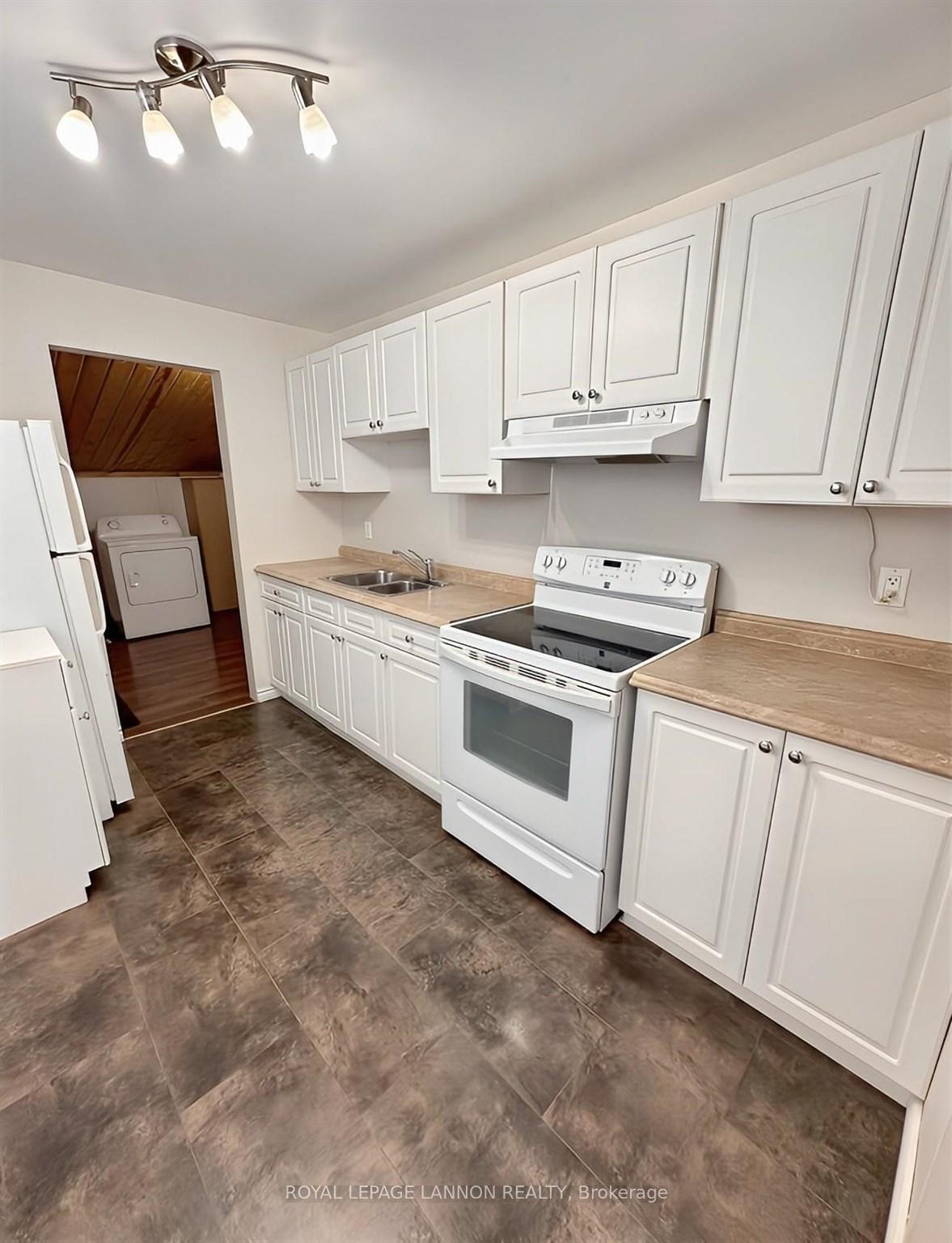 Photo 4 of 309 Ball Park Crescent, Greenstone — HOMEH