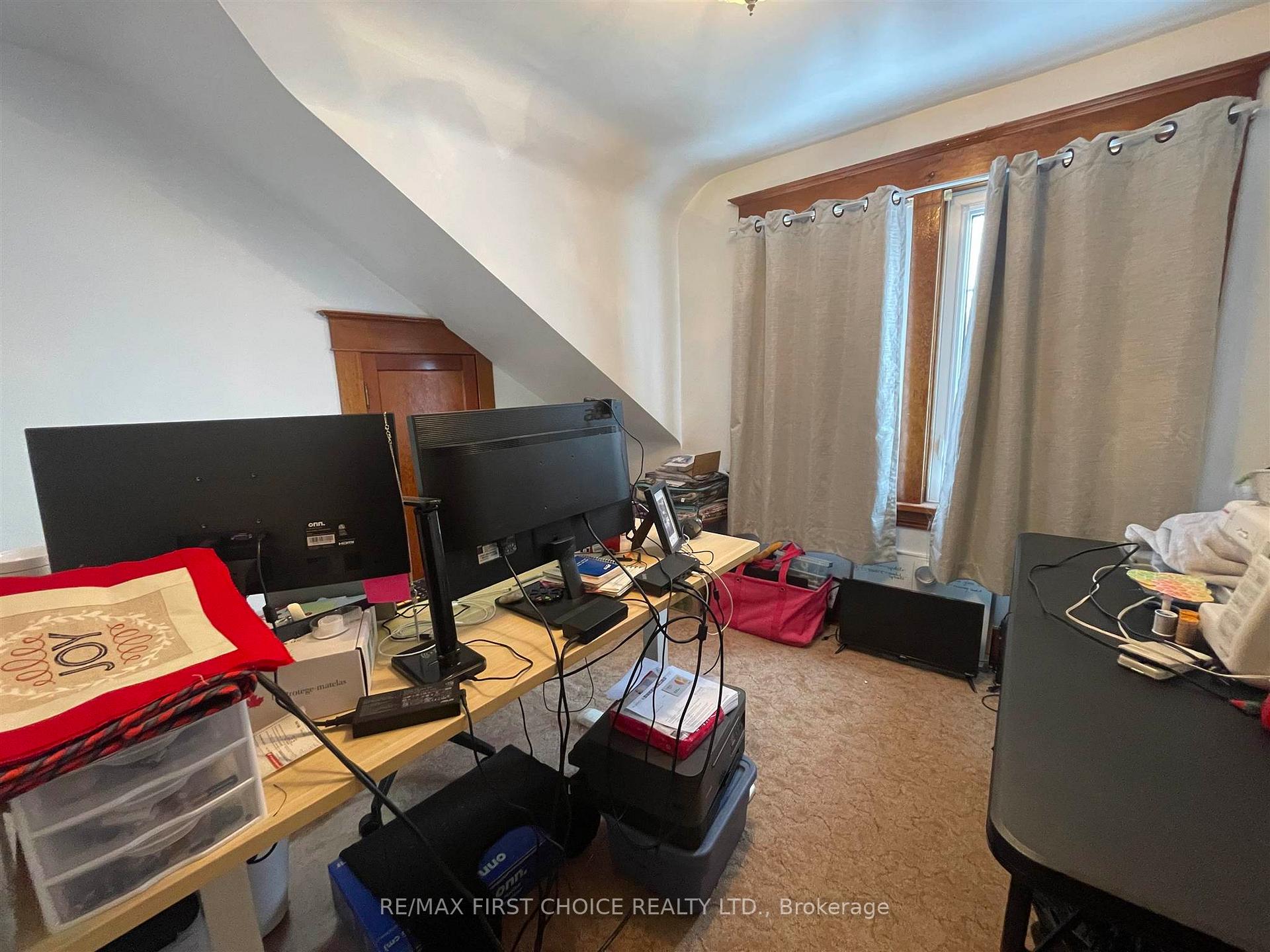 Photo 10 of 154 Van Horne Avenue, Dryden, Riverview — HOMEH
