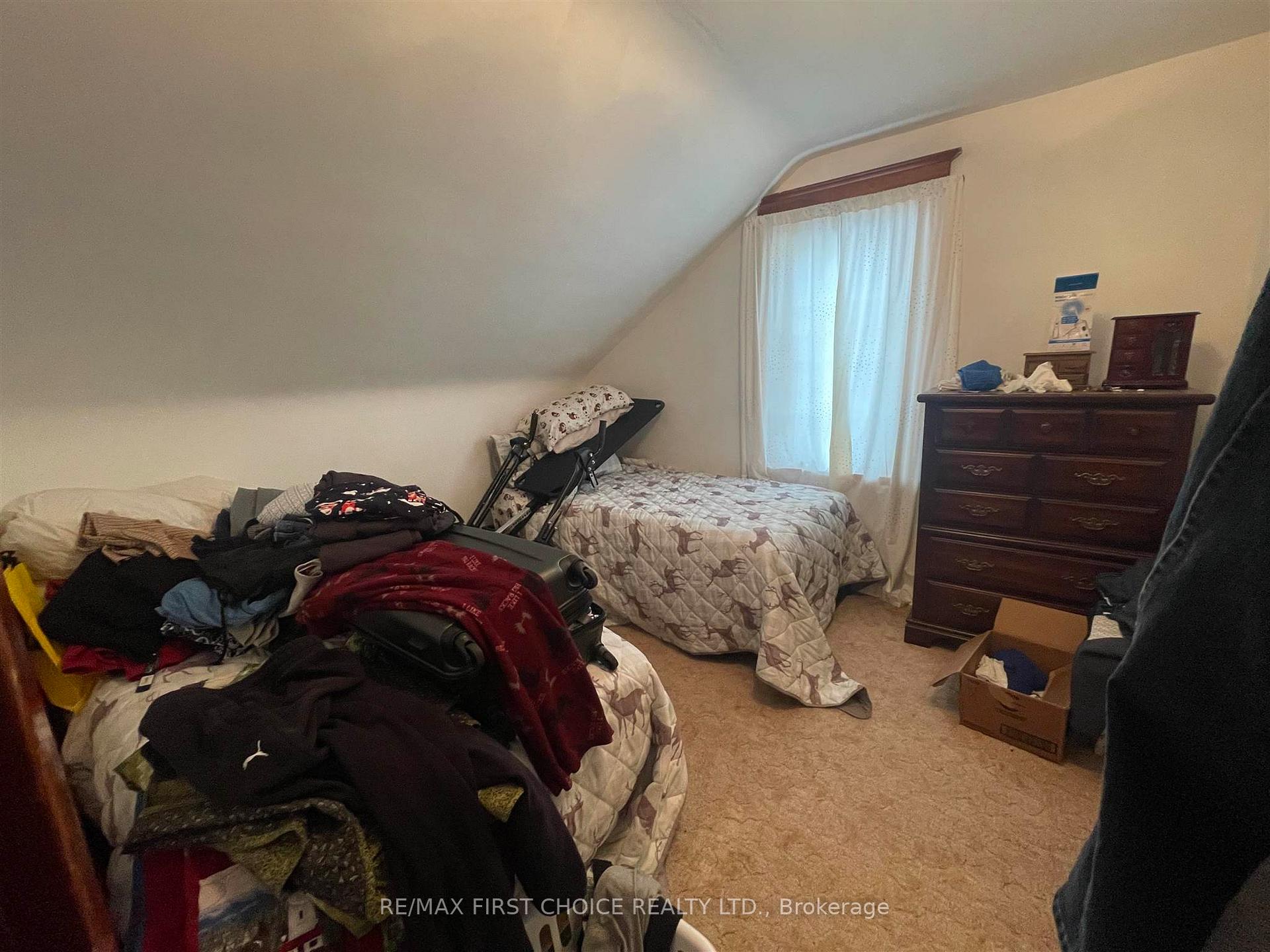 Photo 12 of 154 Van Horne Avenue, Dryden, Riverview — HOMEH