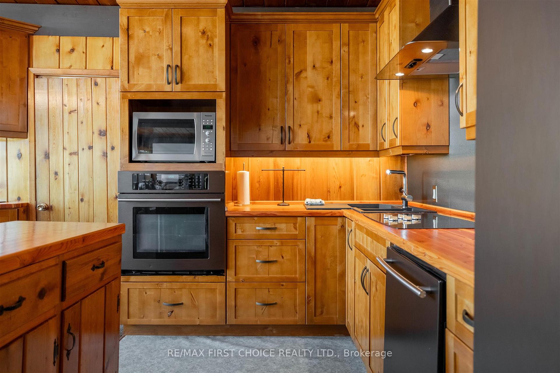 Photo 20 of 5 Zig Zag, Kenora Remote Area, Lake of the Woods West — HOMEH