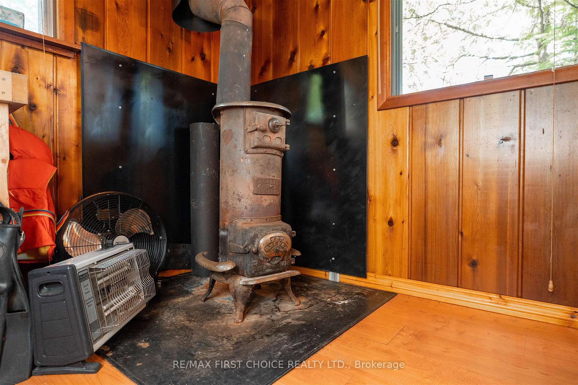 Photo 41 of 5 Zig Zag, Kenora Remote Area, Lake of the Woods West — HOMEH