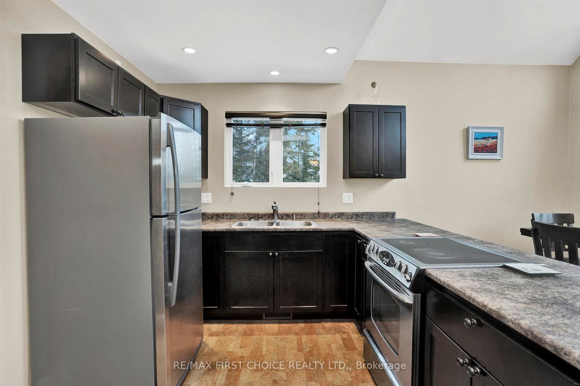 Photo 9 of 5 Margaret Street S, Neebing, Blake — HOMEH