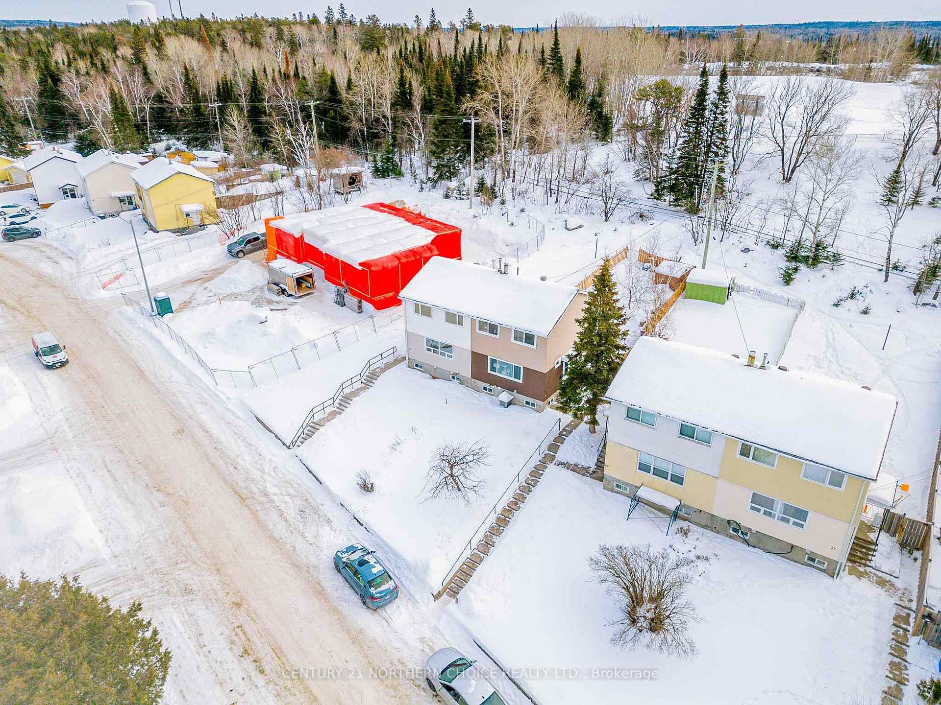 Photo 2 of 31 Drewry Drive, Kenora, Pinecrest — HOMEH