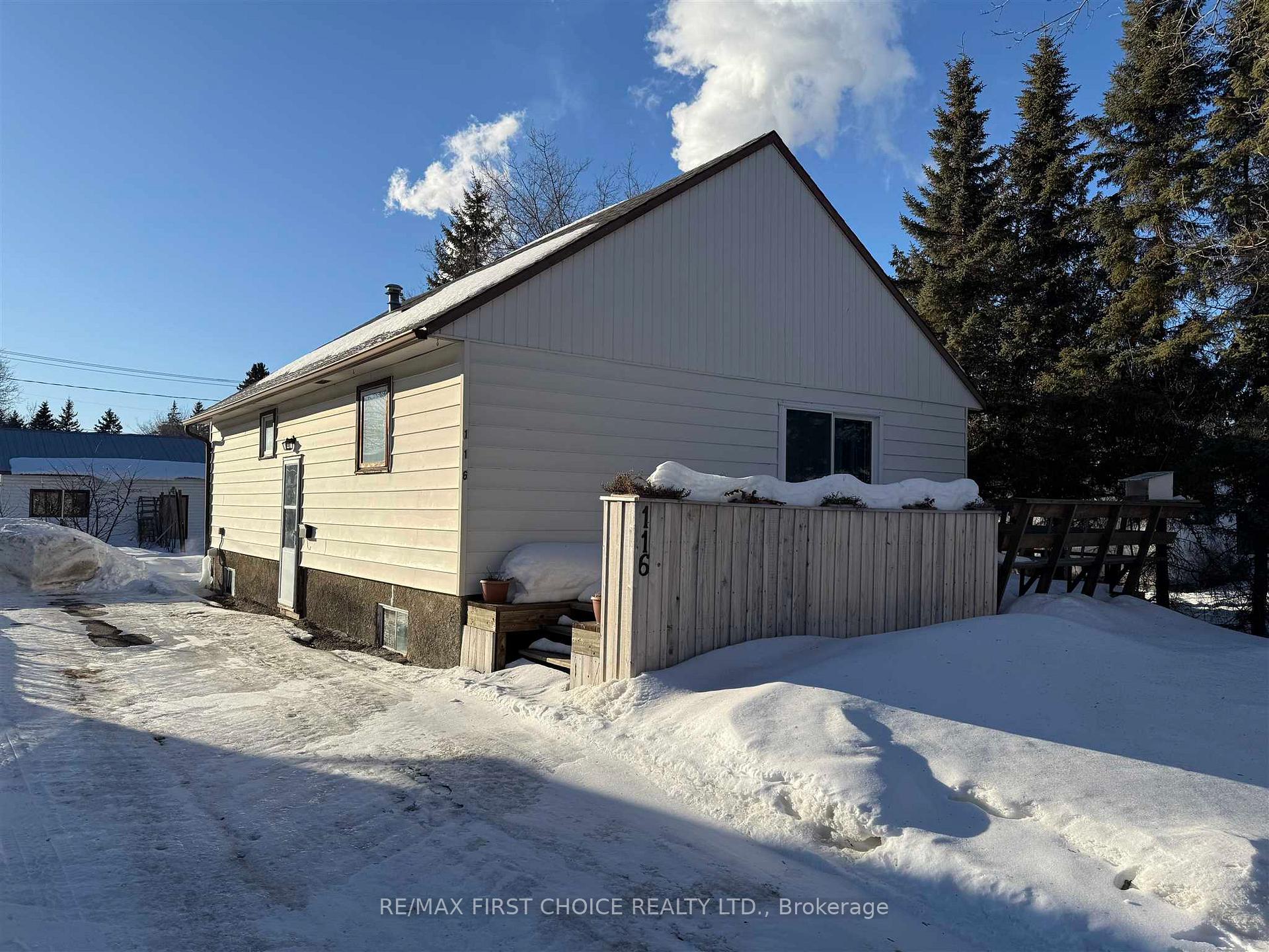 Photo 1 of 116 Whyte Avenue, Dryden, Riverview — HOMEH