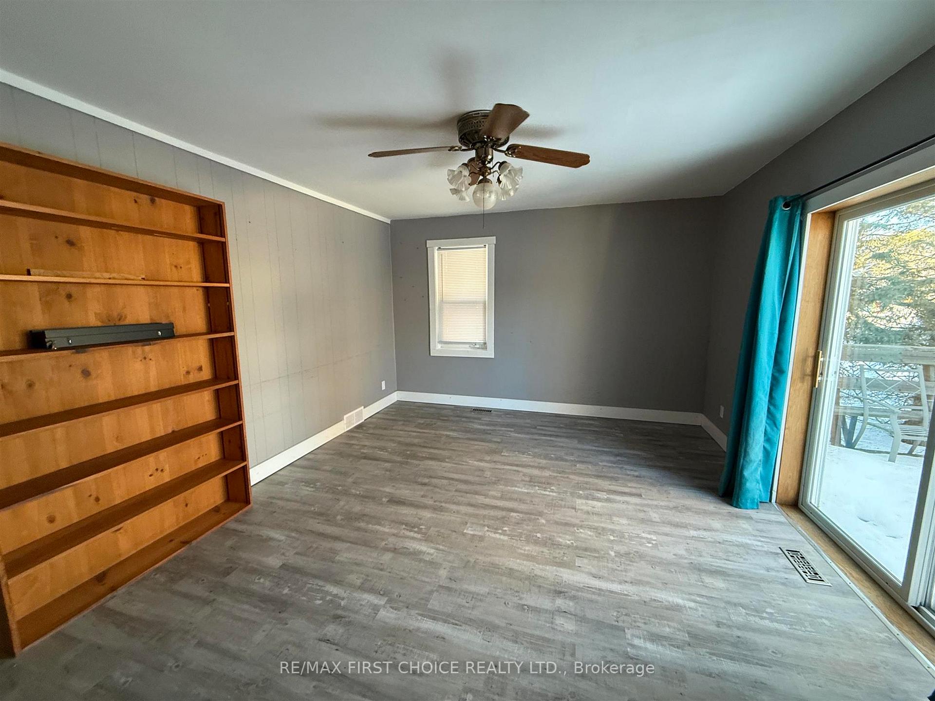 Photo 3 of 116 Whyte Avenue, Dryden, Riverview — HOMEH