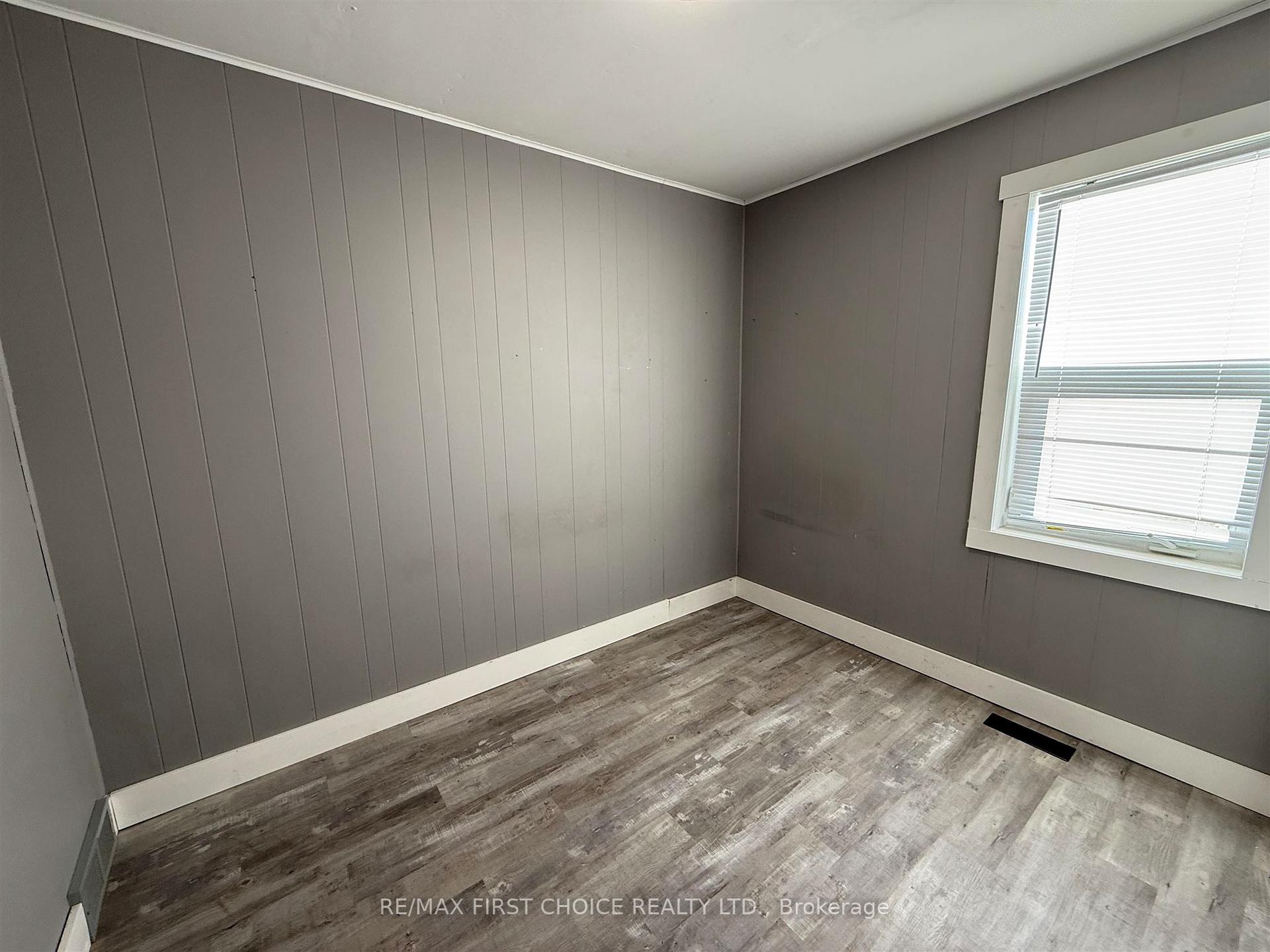 Photo 7 of 116 Whyte Avenue, Dryden, Riverview — HOMEH