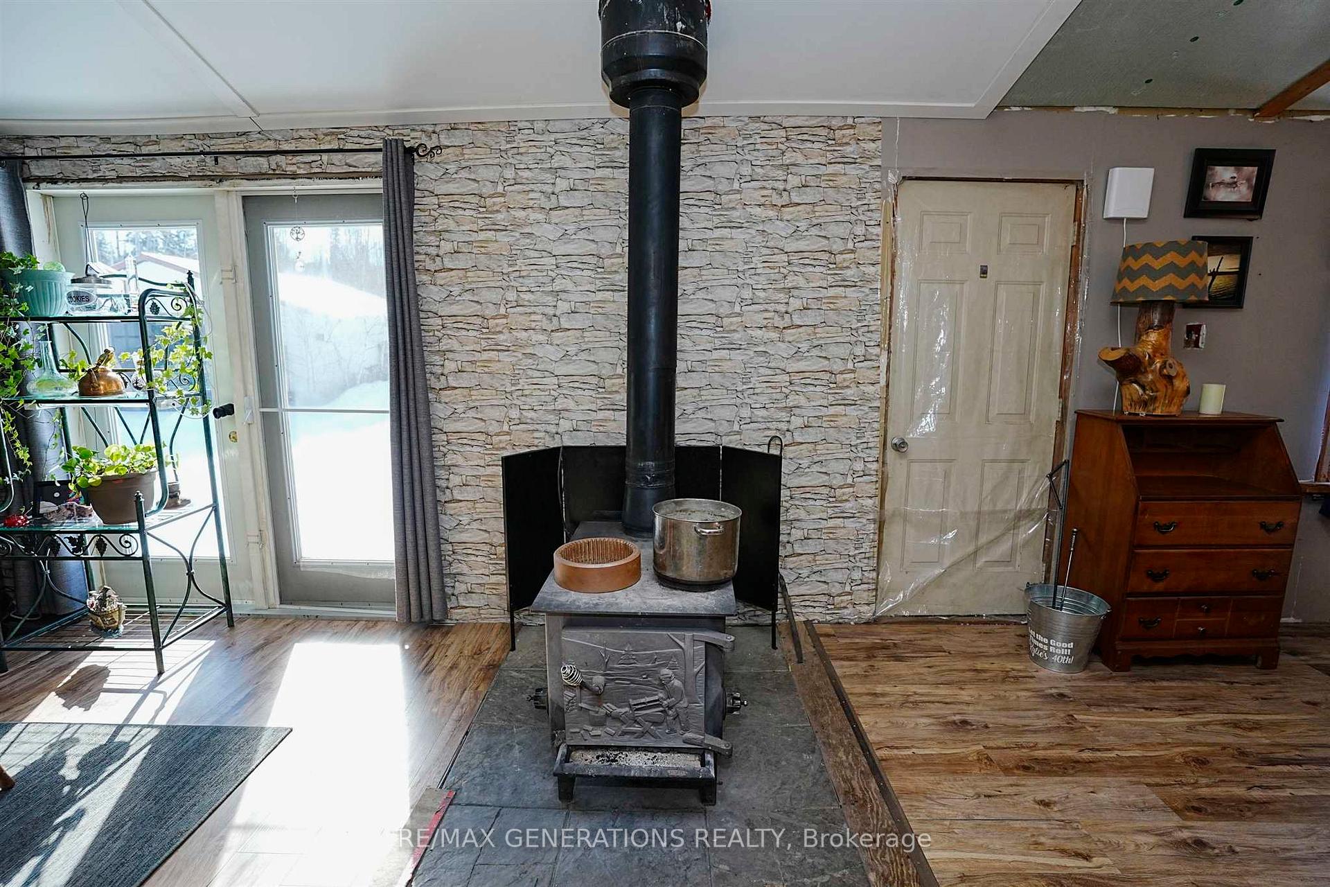 Photo 9 of 325 Oliver Creek Road, Neebing, Scoble — HOMEH