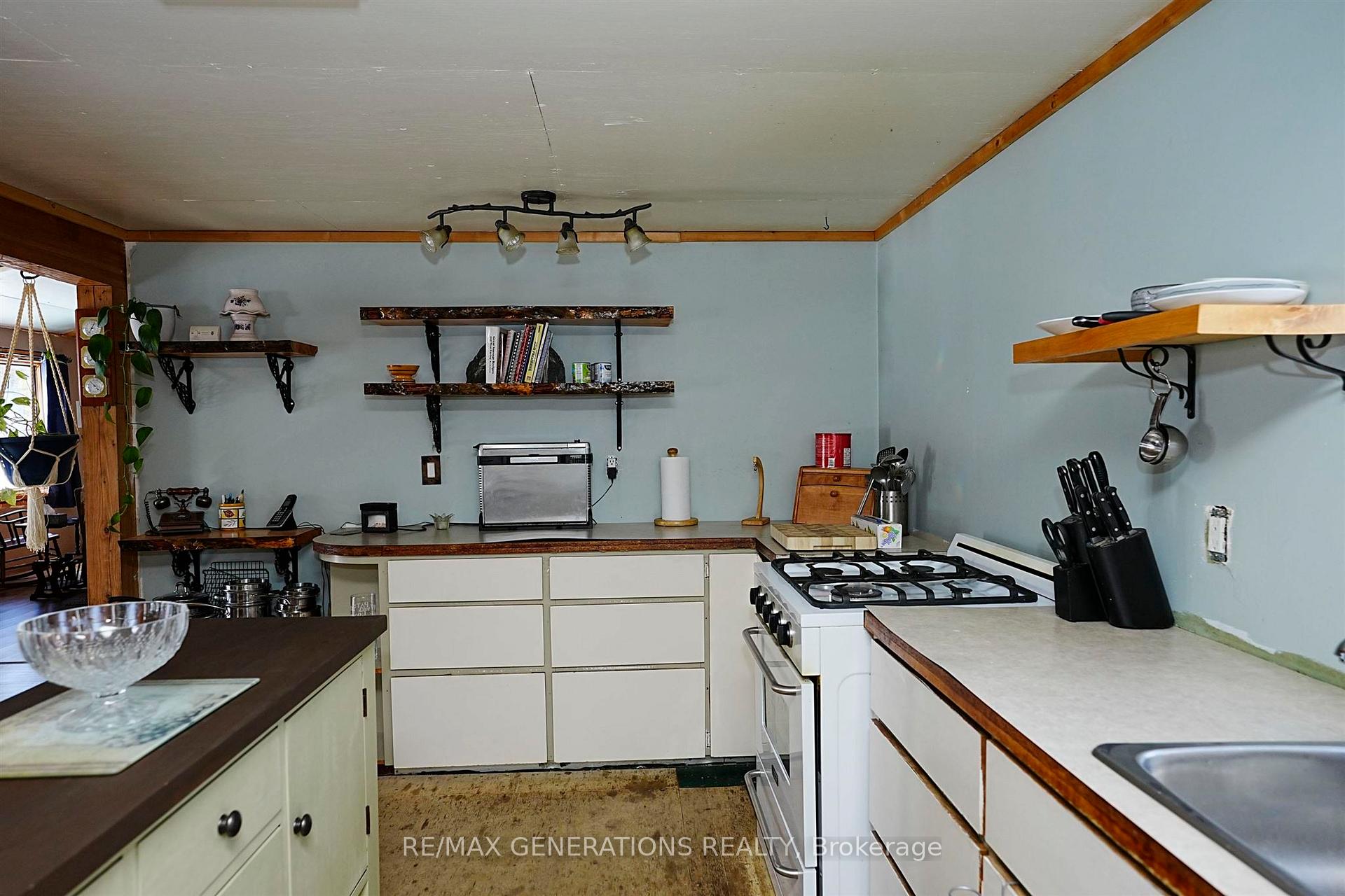 Photo 13 of 325 Oliver Creek Road, Neebing, Scoble — HOMEH