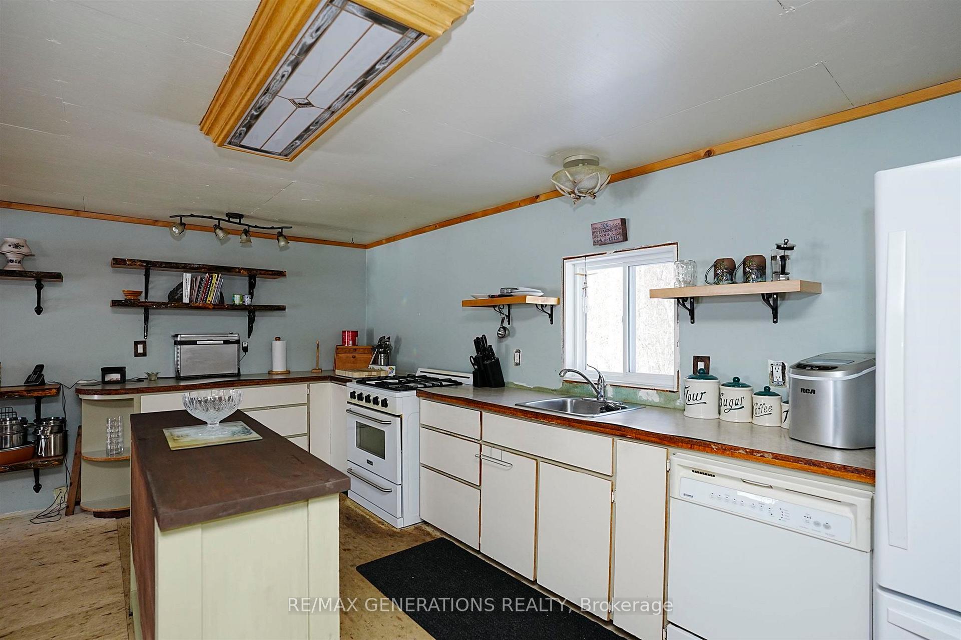 Photo 14 of 325 Oliver Creek Road, Neebing, Scoble — HOMEH