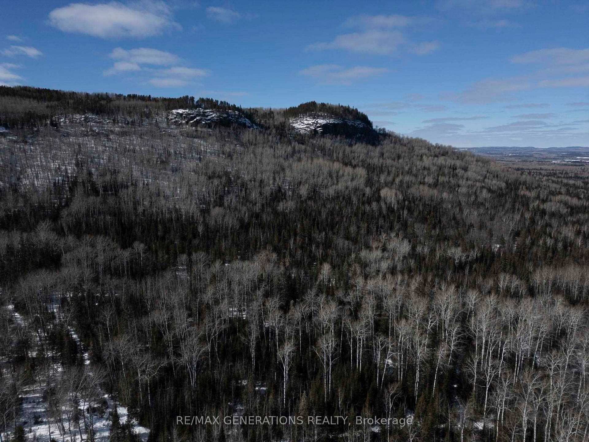 Photo 23 of 325 Oliver Creek Road, Neebing, Scoble — HOMEH