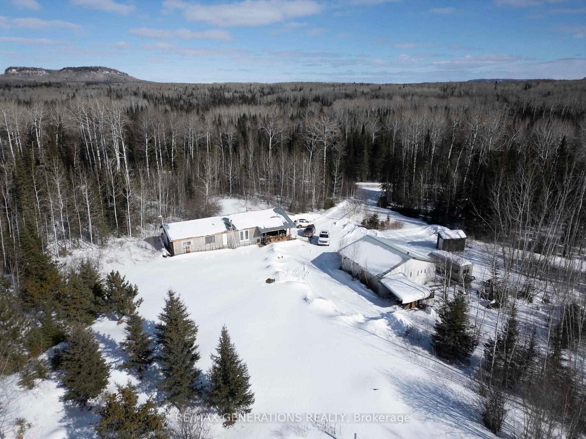 Photo 25 of 325 Oliver Creek Road, Neebing, Scoble — HOMEH