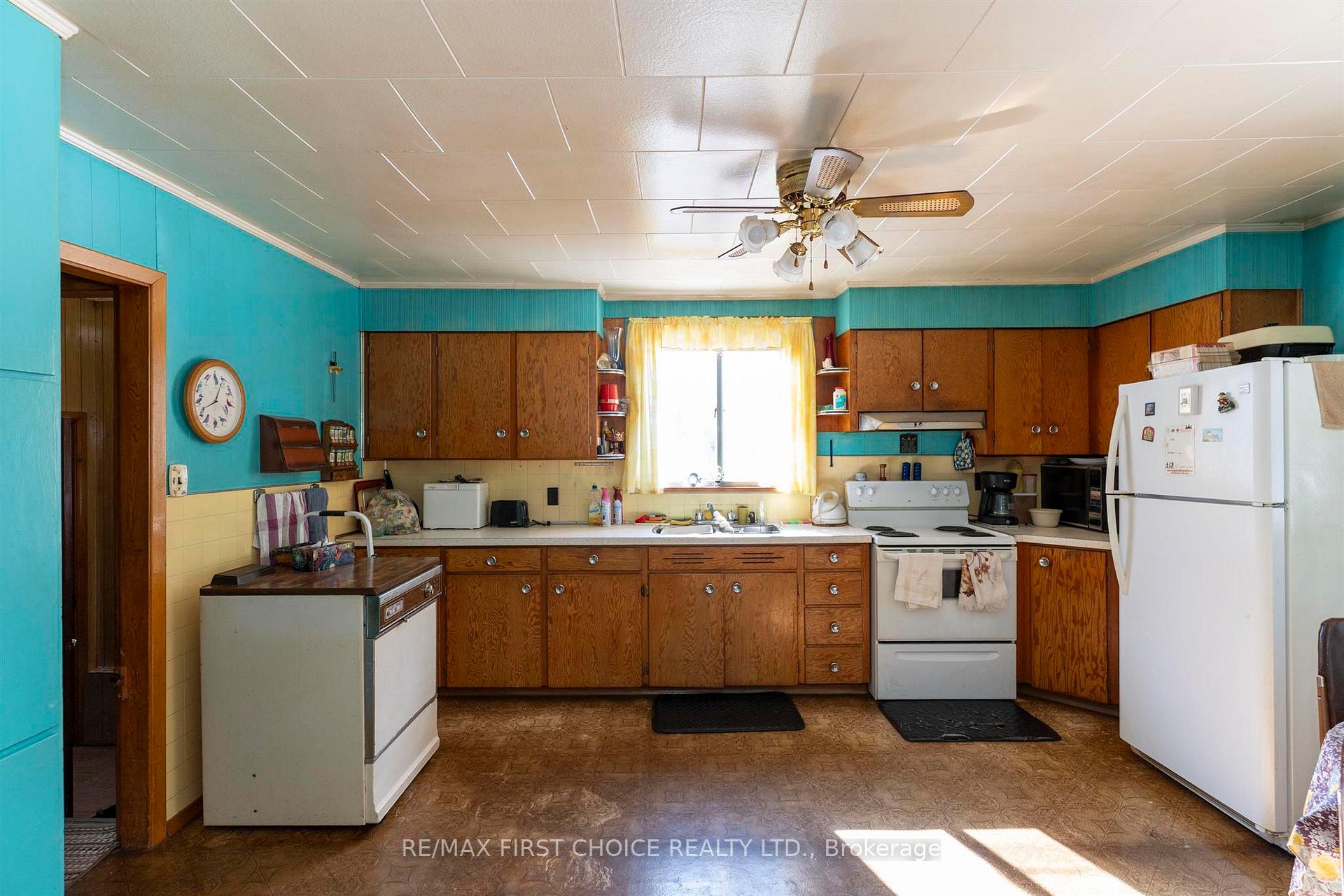 Photo 8 of 840 Pass Lake Road E, Thunder Bay Remote Area — HOMEH