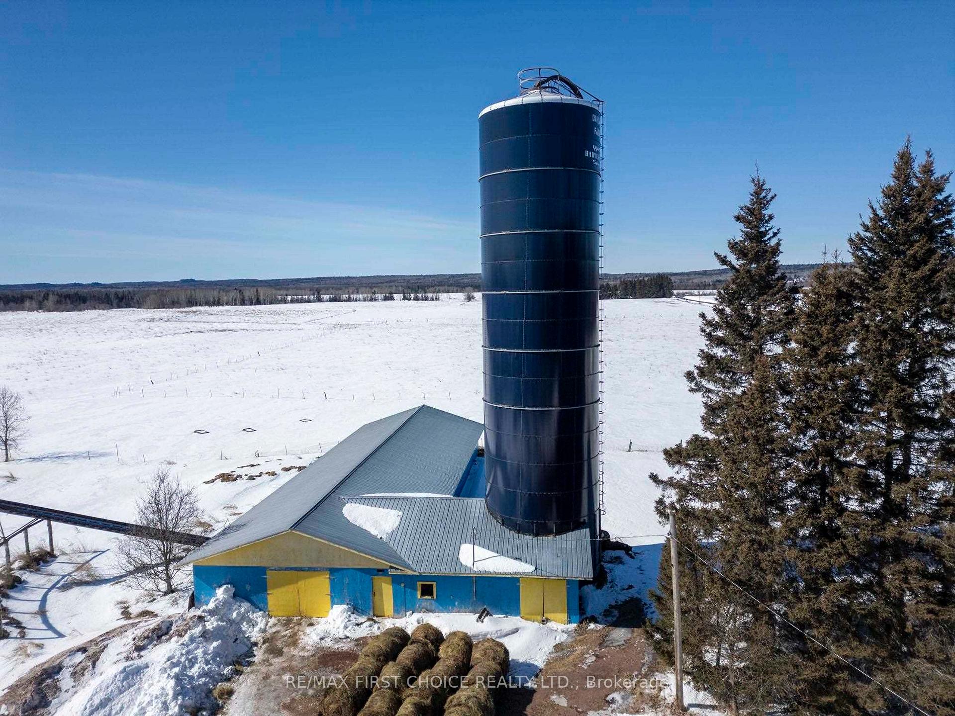Photo 35 of 840 Pass Lake Road E, Thunder Bay Remote Area — HOMEH