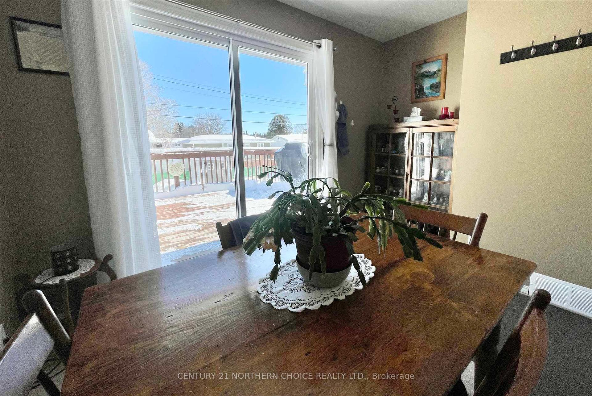 Photo 9 of 54 Eagle Drive, Dryden, Pronger Park — HOMEH