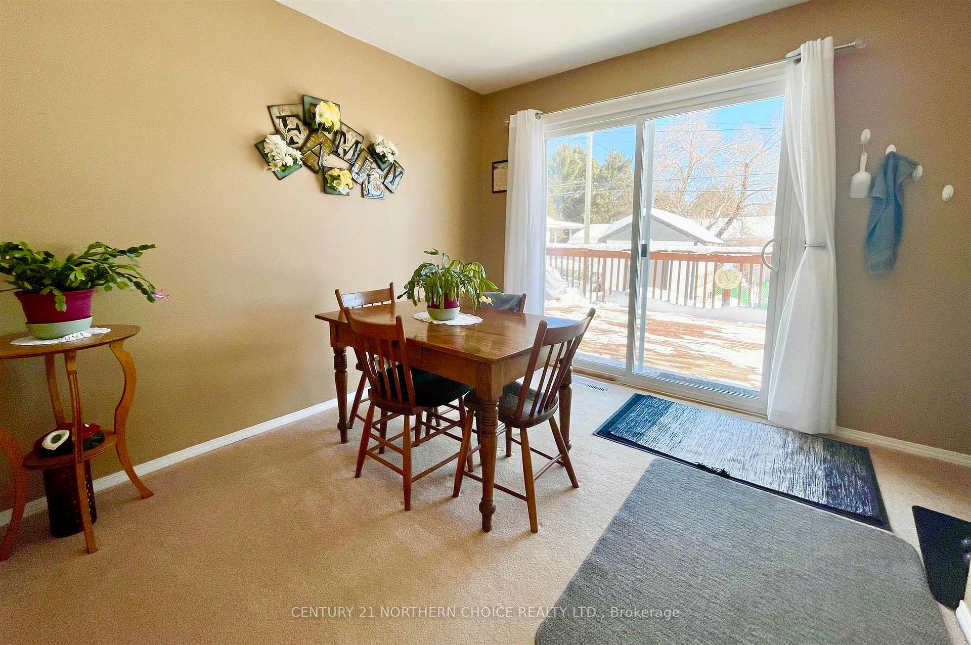 Photo 10 of 54 Eagle Drive, Dryden, Pronger Park — HOMEH