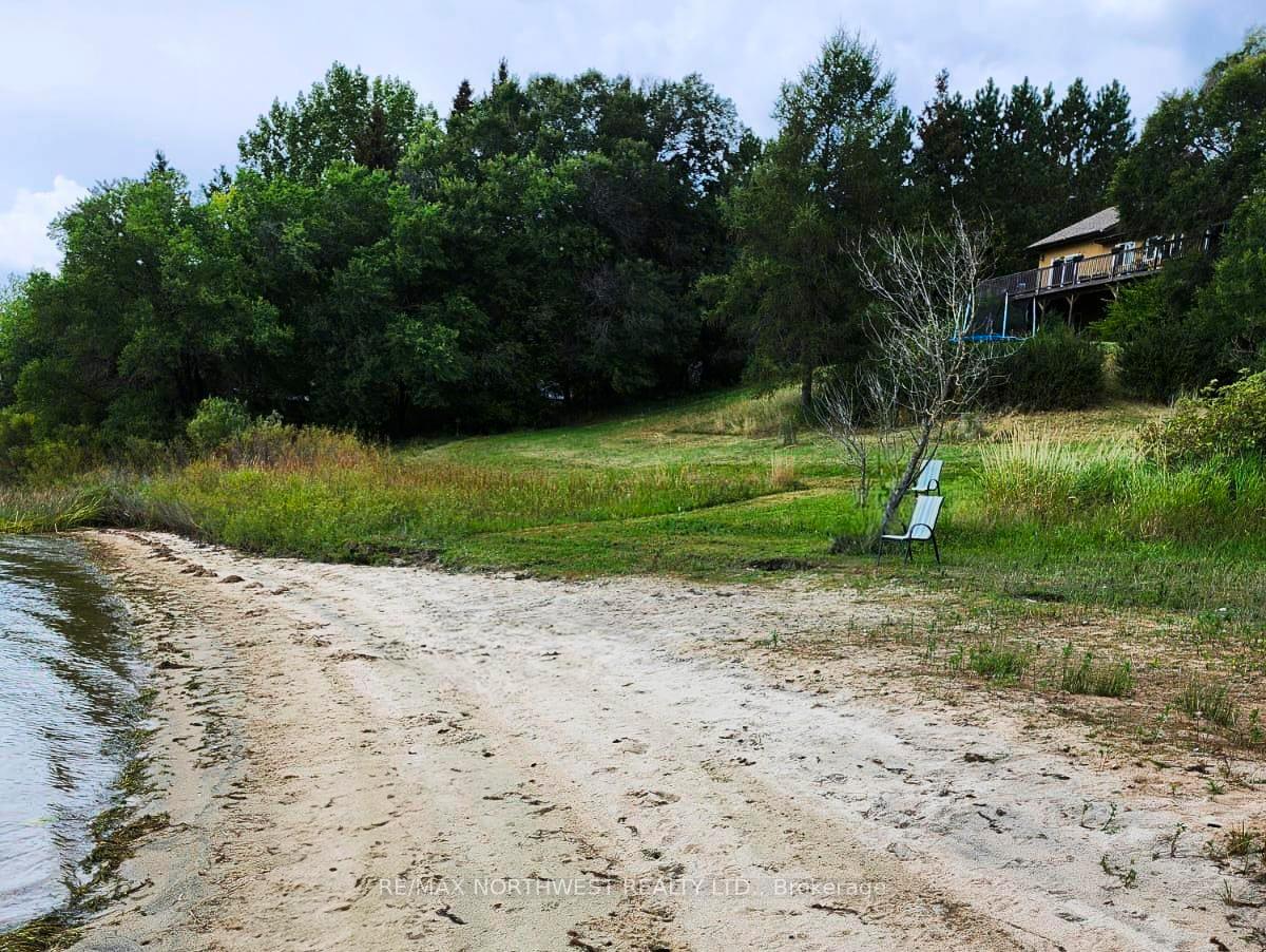 Photo 31 of 1925 Hwy 596, Kenora Remote Area, West of Kenora — HOMEH