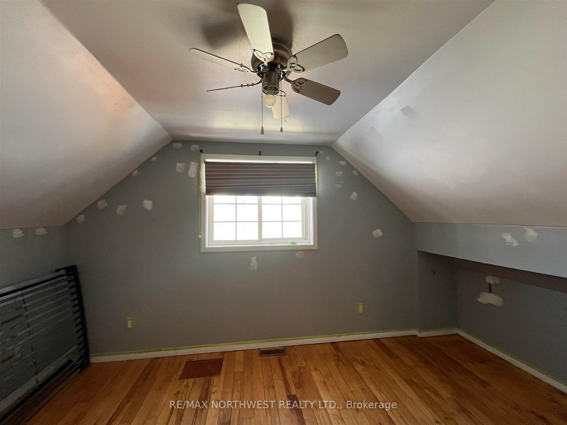 Photo 14 of 1119 Hillside Crescent, Kenora, Amethyst — HOMEH