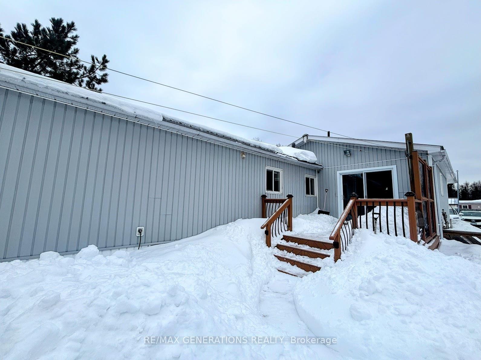 Photo 35 of 30 Jackson Crescent, Marathon — HOMEH
