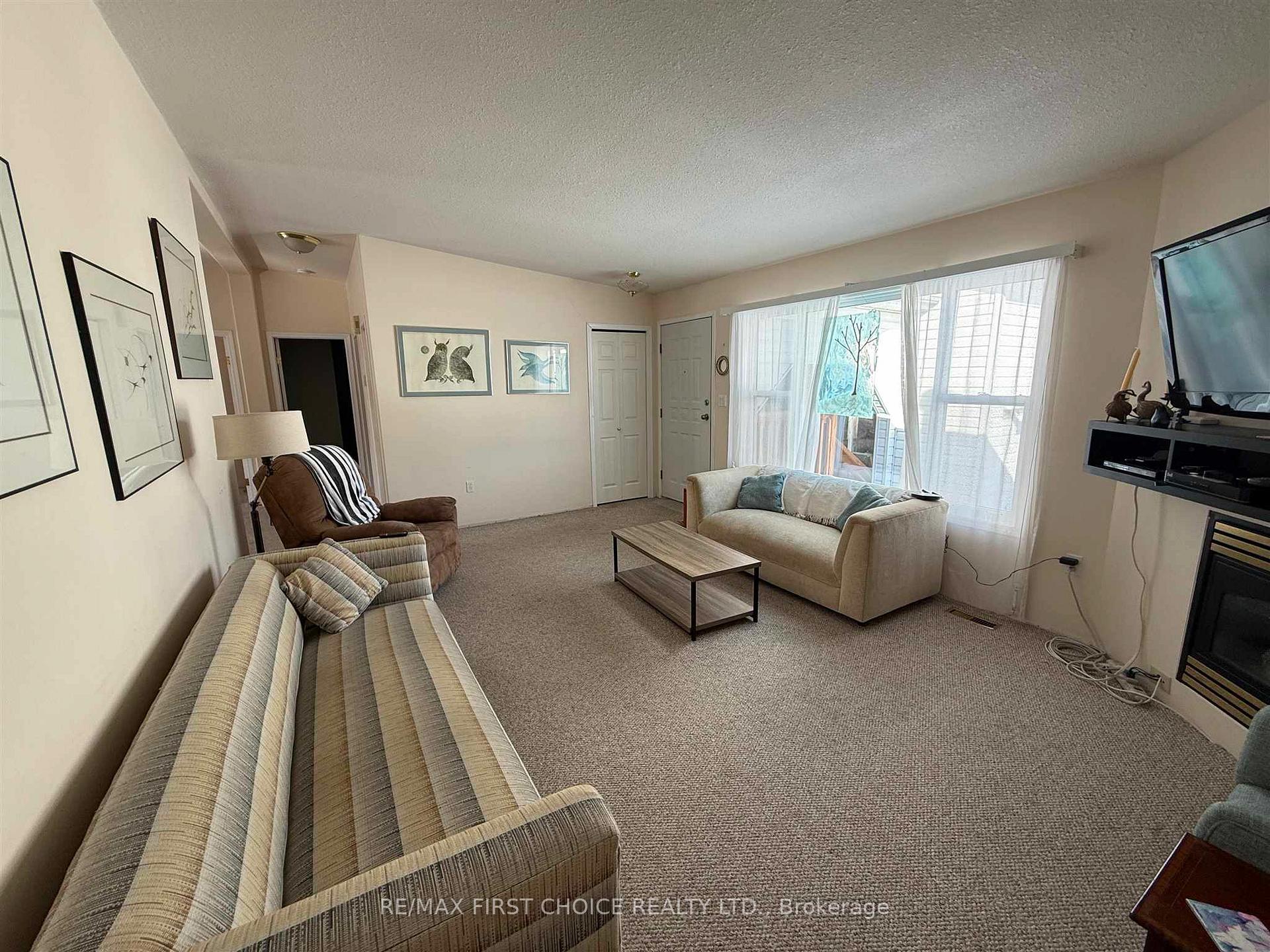 Photo 3 of 20 Clearwater Crescent, Dryden, Pronger Park — HOMEH