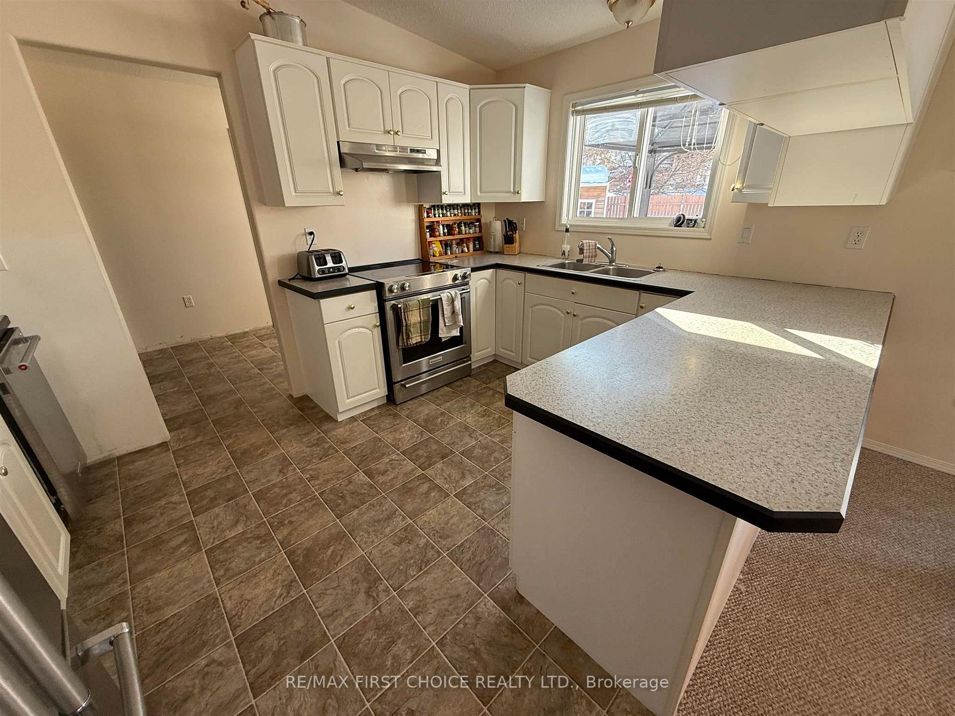 Photo 5 of 20 Clearwater Crescent, Dryden, Pronger Park — HOMEH