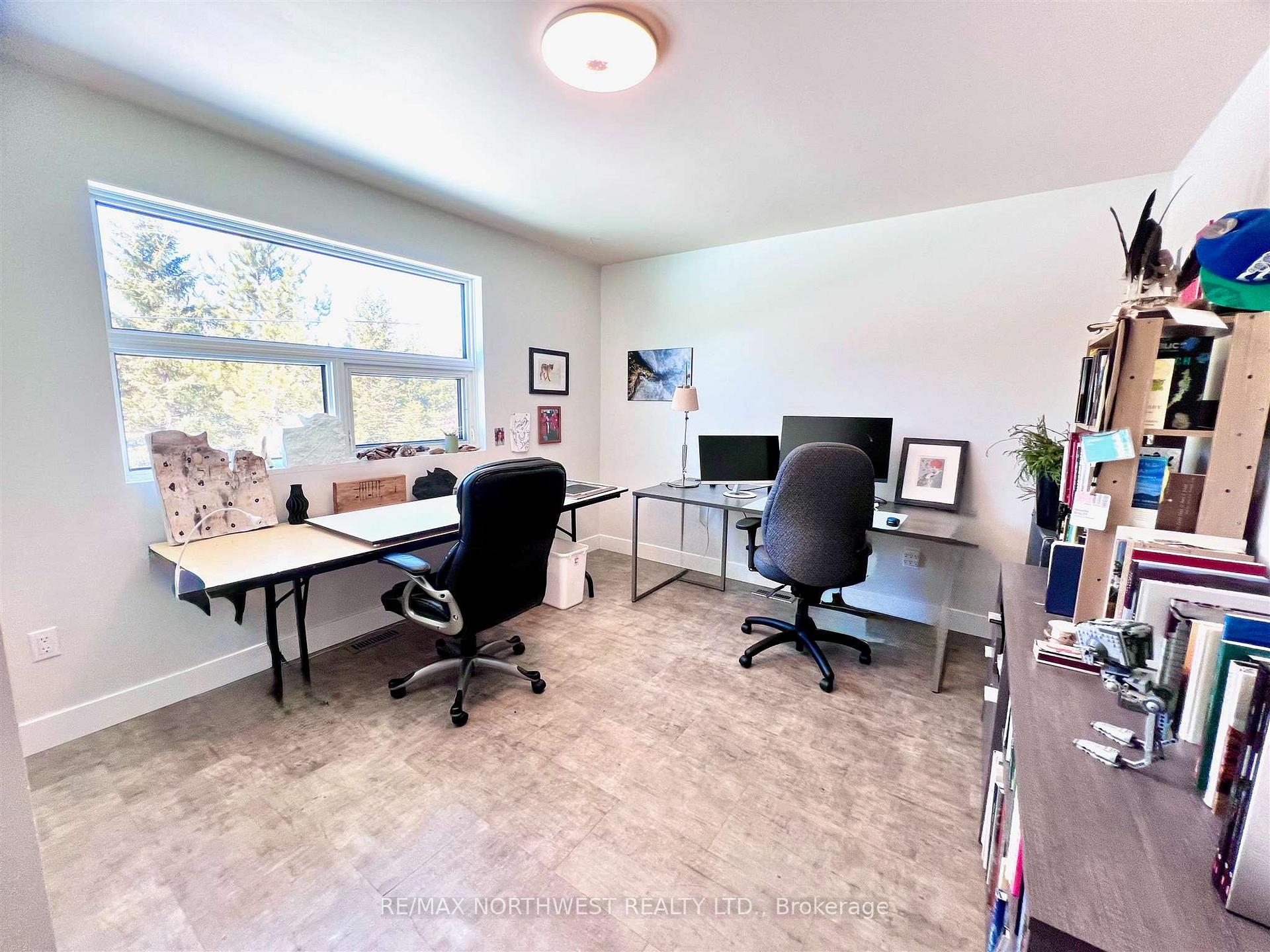 Photo 19 of 362 Longbow Lake Road, Kenora Remote Area, East Of Kenora — HOMEH