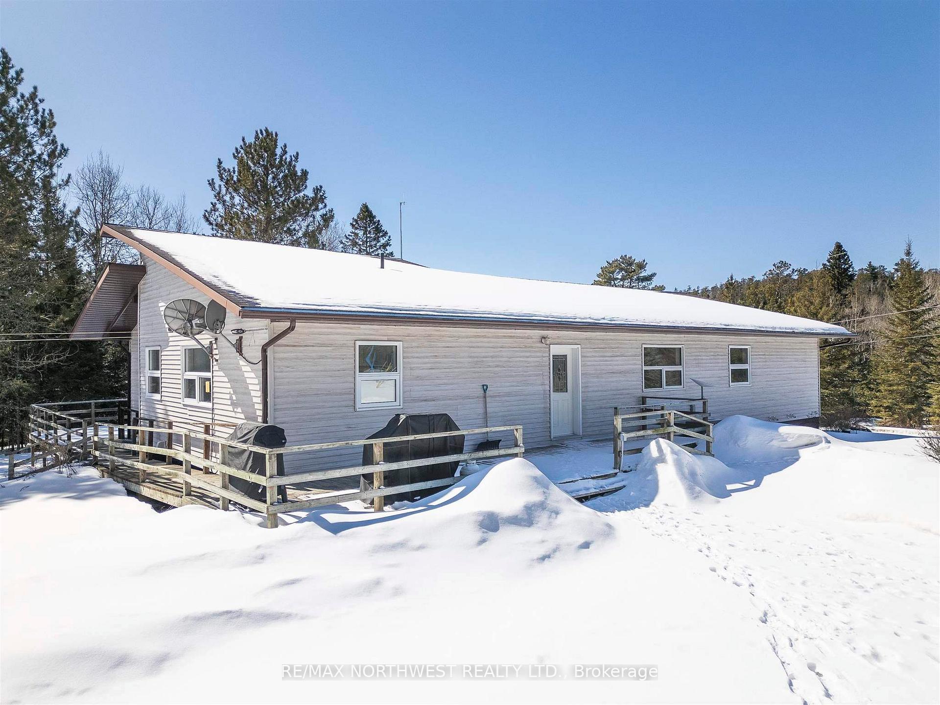 Photo 41 of 362 Longbow Lake Road, Kenora Remote Area, East Of Kenora — HOMEH
