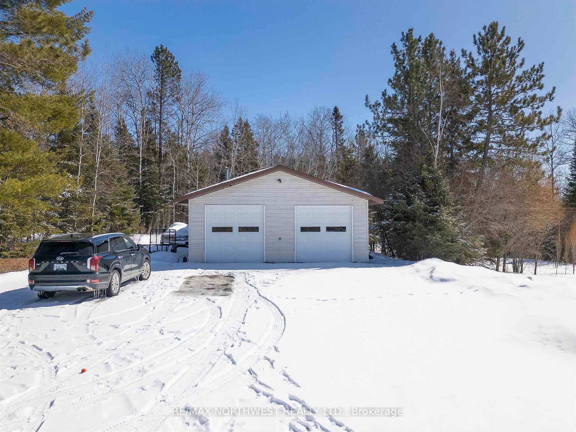 Photo 42 of 362 Longbow Lake Road, Kenora Remote Area, East Of Kenora — HOMEH