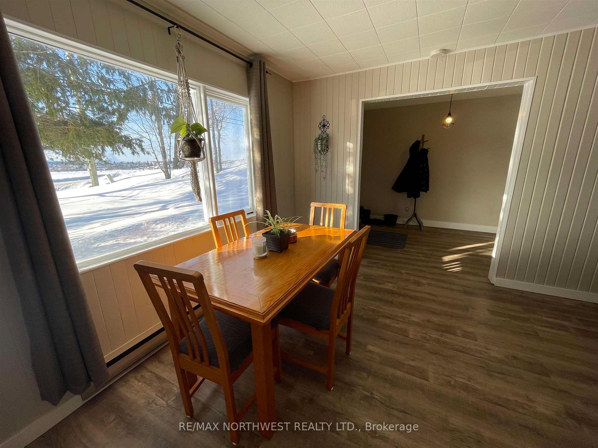 Photo 5 of 111 Leach Road, Kenora Remote Area, Oxdrift — HOMEH