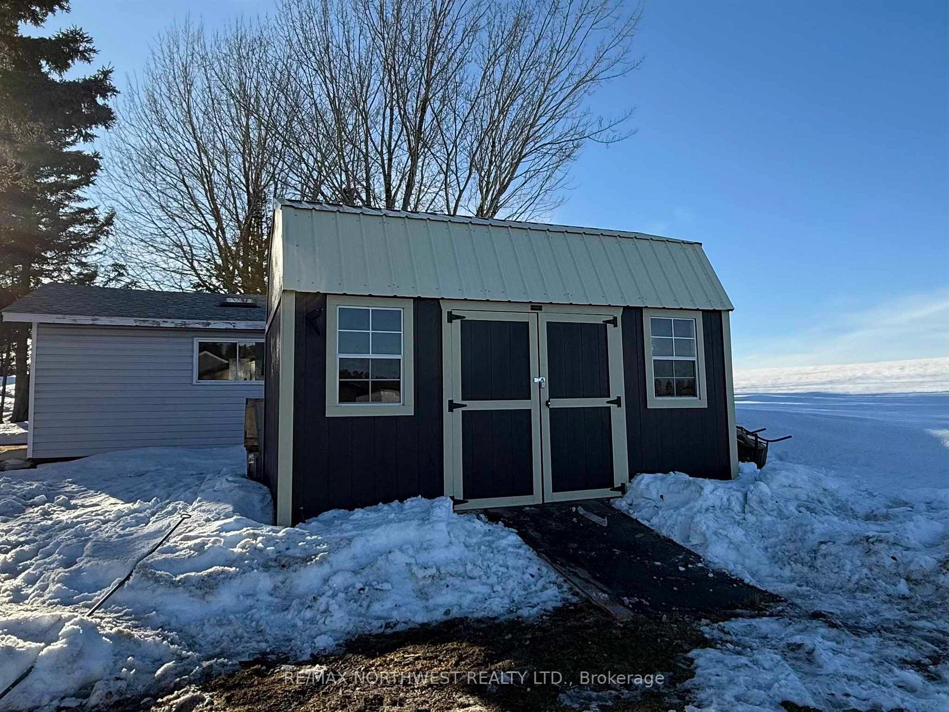 Photo 16 of 111 Leach Road, Kenora Remote Area, Oxdrift — HOMEH