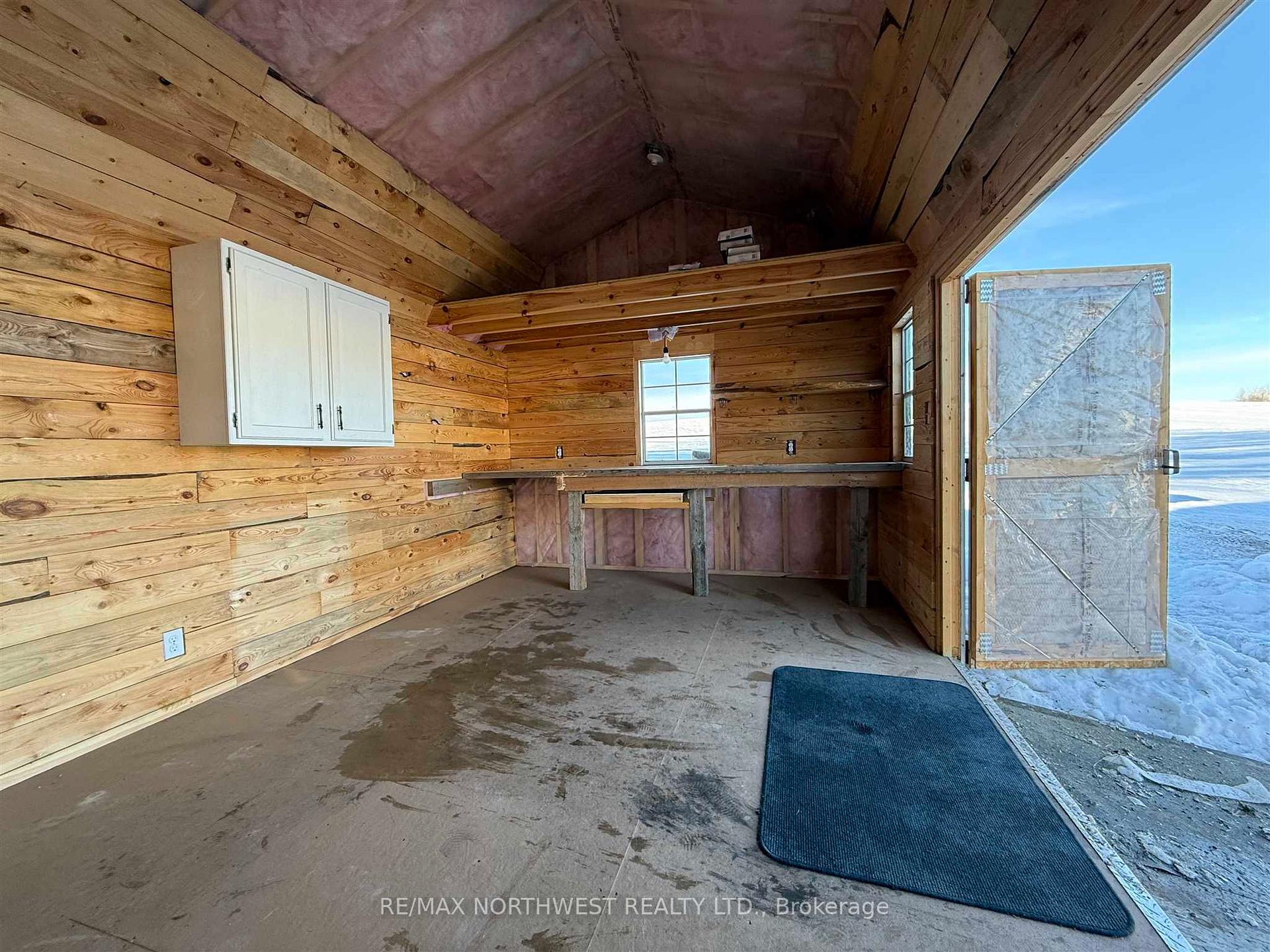 Photo 17 of 111 Leach Road, Kenora Remote Area, Oxdrift — HOMEH