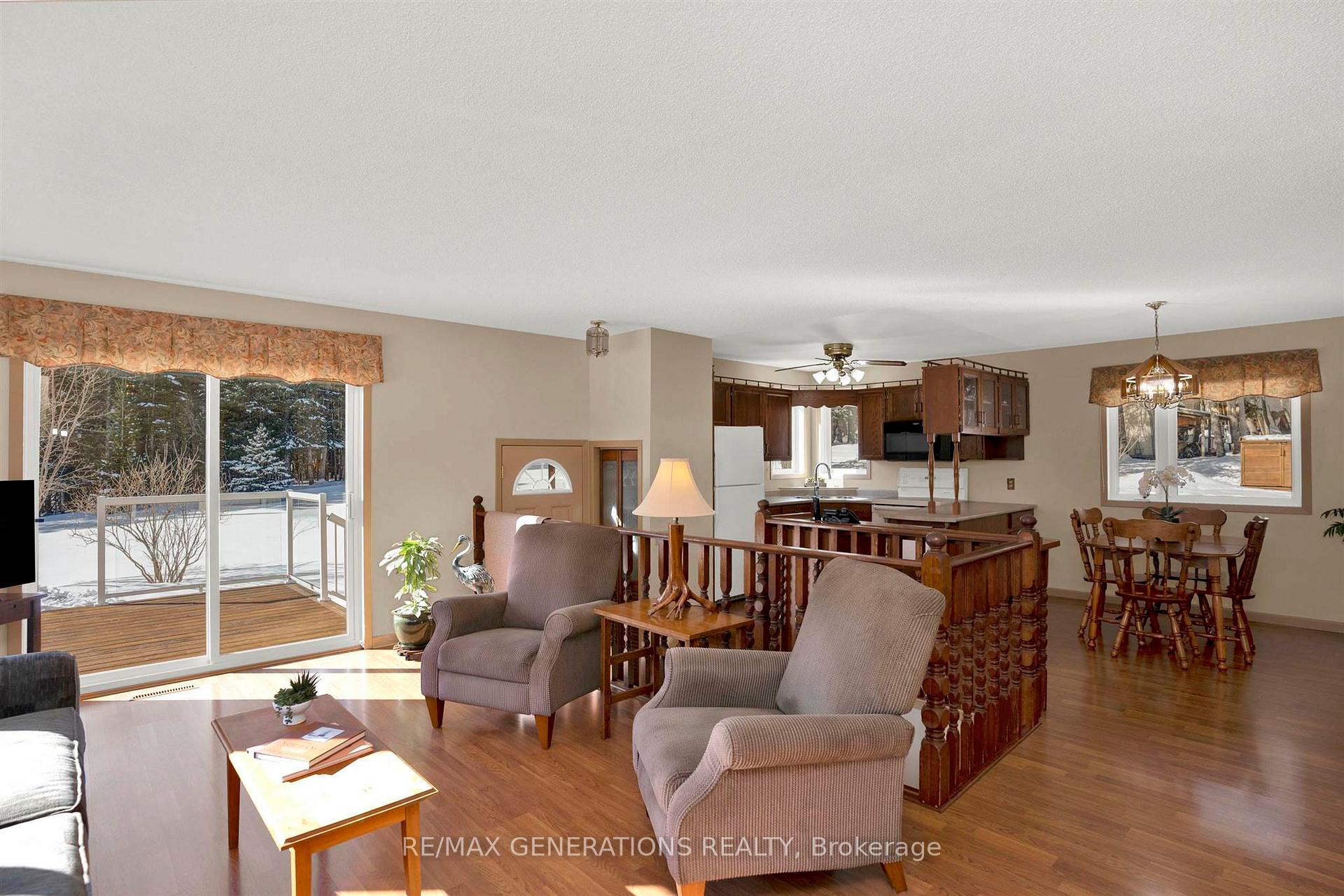 Photo 3 of 1177 Boundary Drive, Neebing, Scoble — HOMEH