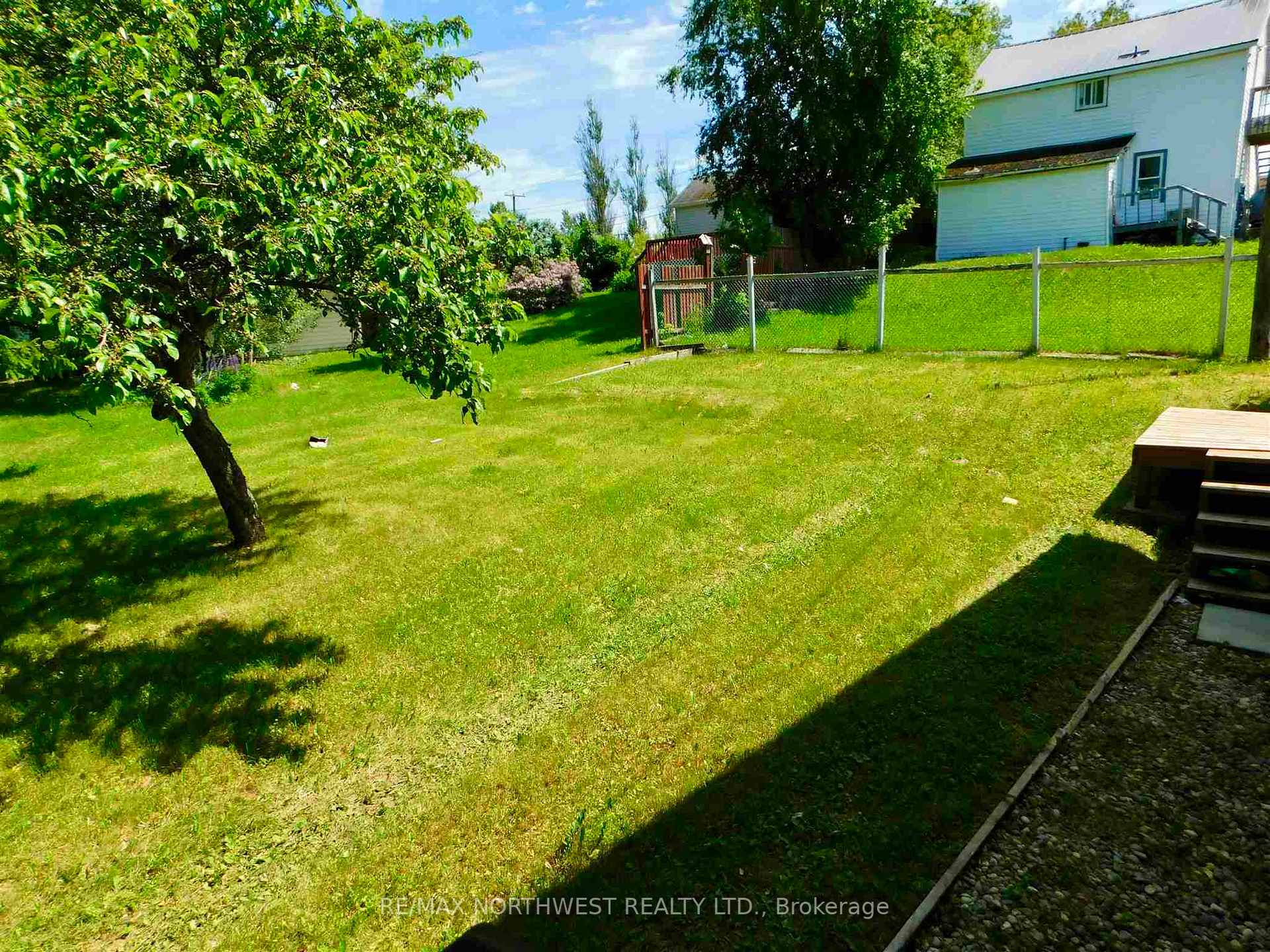 Photo 5 of 234 Florence Street, Dryden, Hillcrest — HOMEH