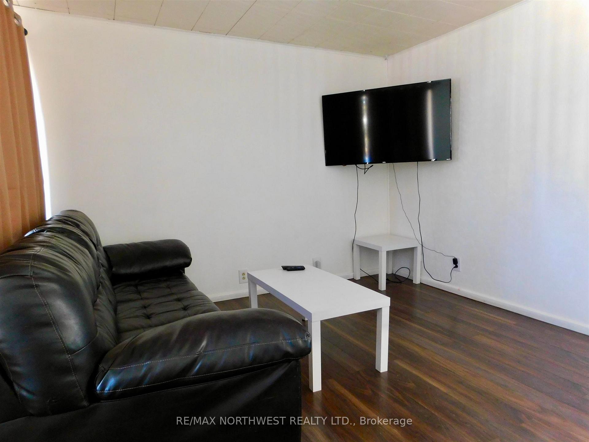 Photo 8 of 234 Florence Street, Dryden, Hillcrest — HOMEH