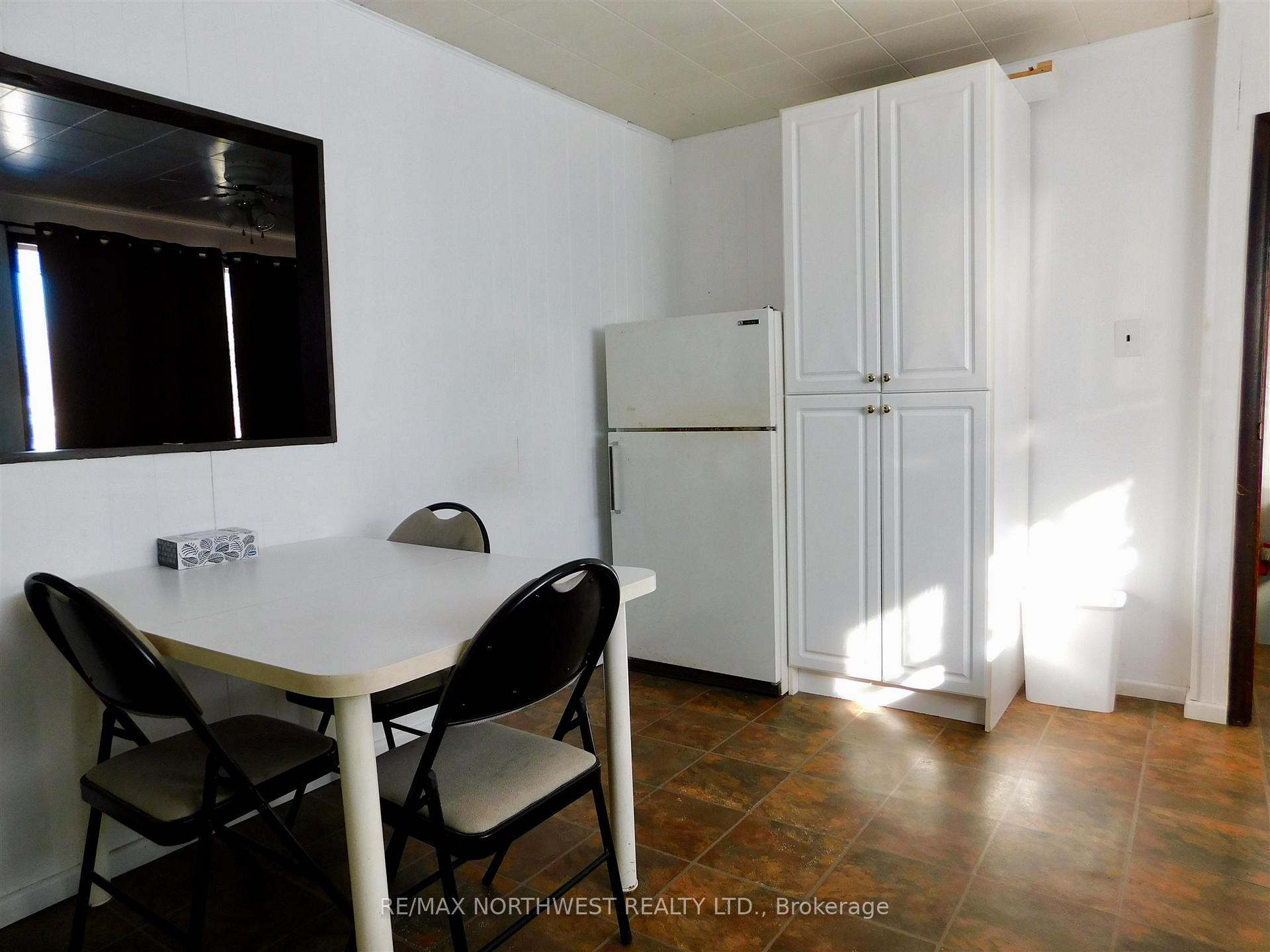 Photo 11 of 234 Florence Street, Dryden, Hillcrest — HOMEH