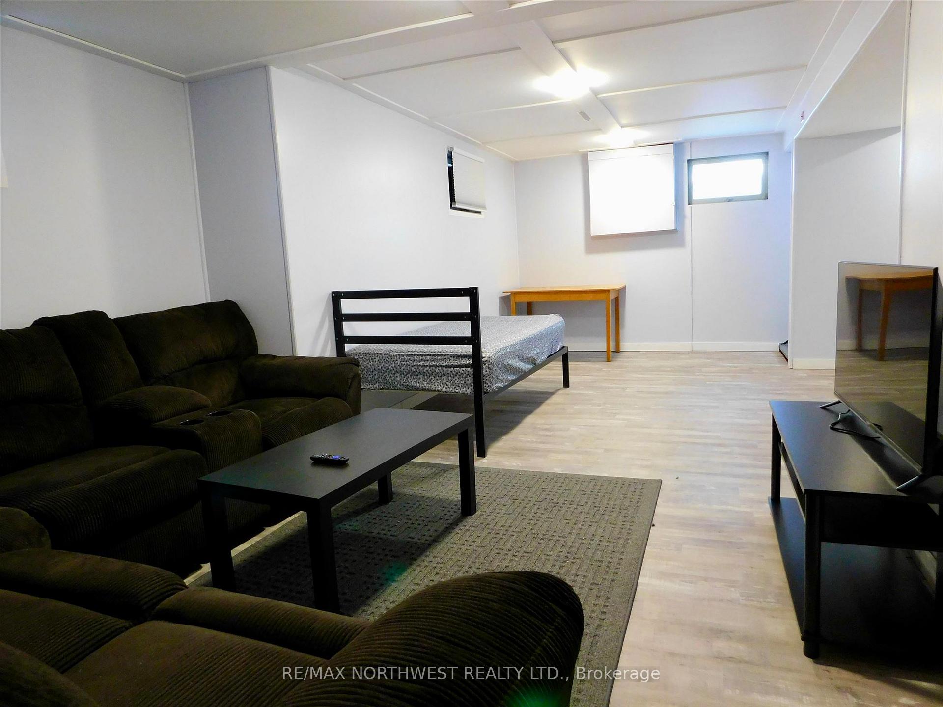 Photo 20 of 234 Florence Street, Dryden, Hillcrest — HOMEH